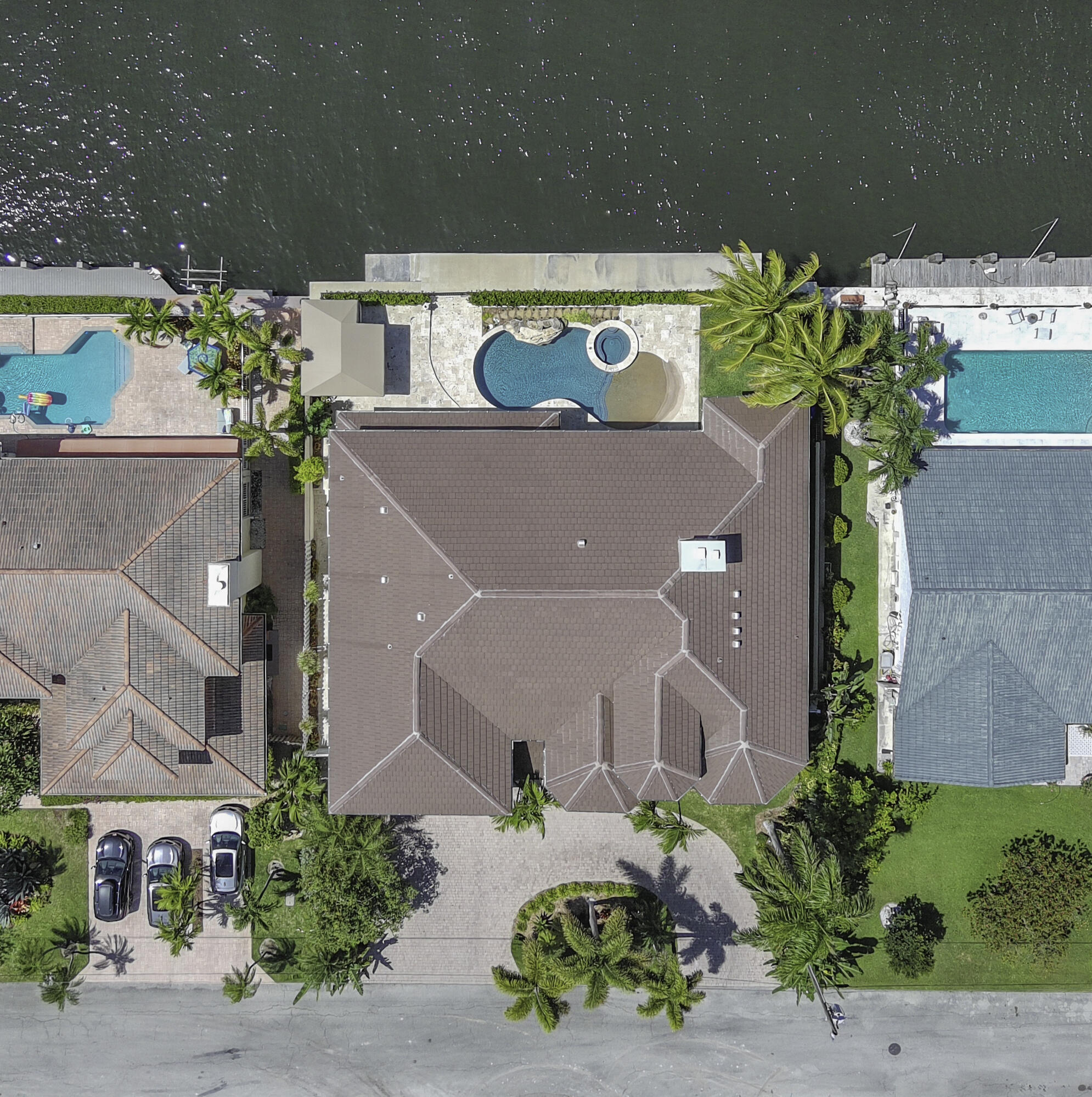 TROPIC ISLE 2ND SEC - Residential