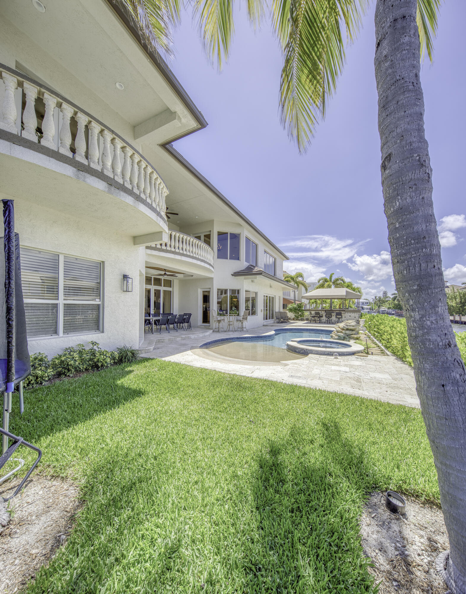 TROPIC ISLE 2ND SEC - Residential