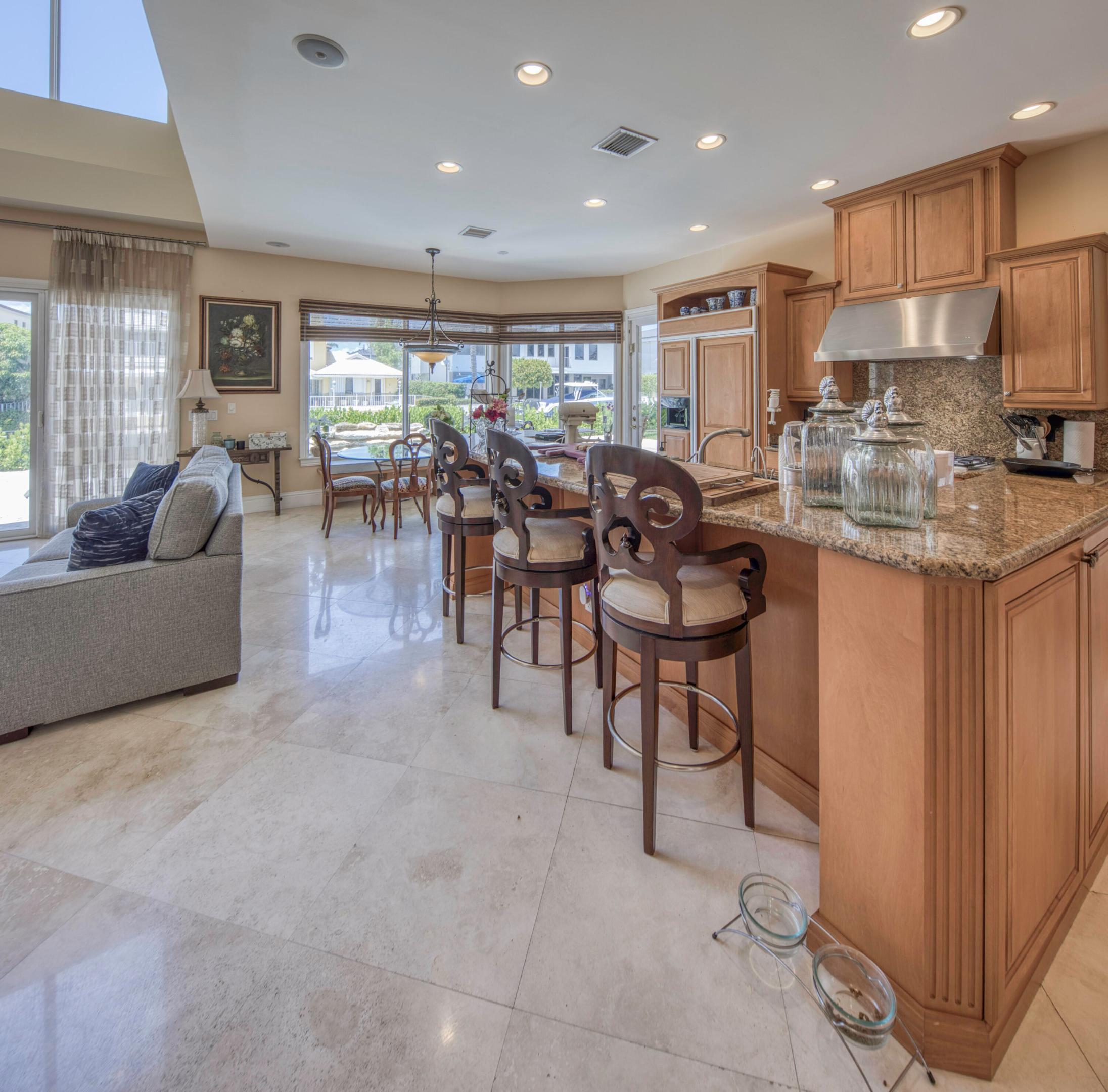 TROPIC ISLE 2ND SEC - Residential