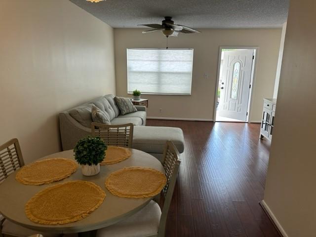 ORIOLE GARDENS TWO - Residential