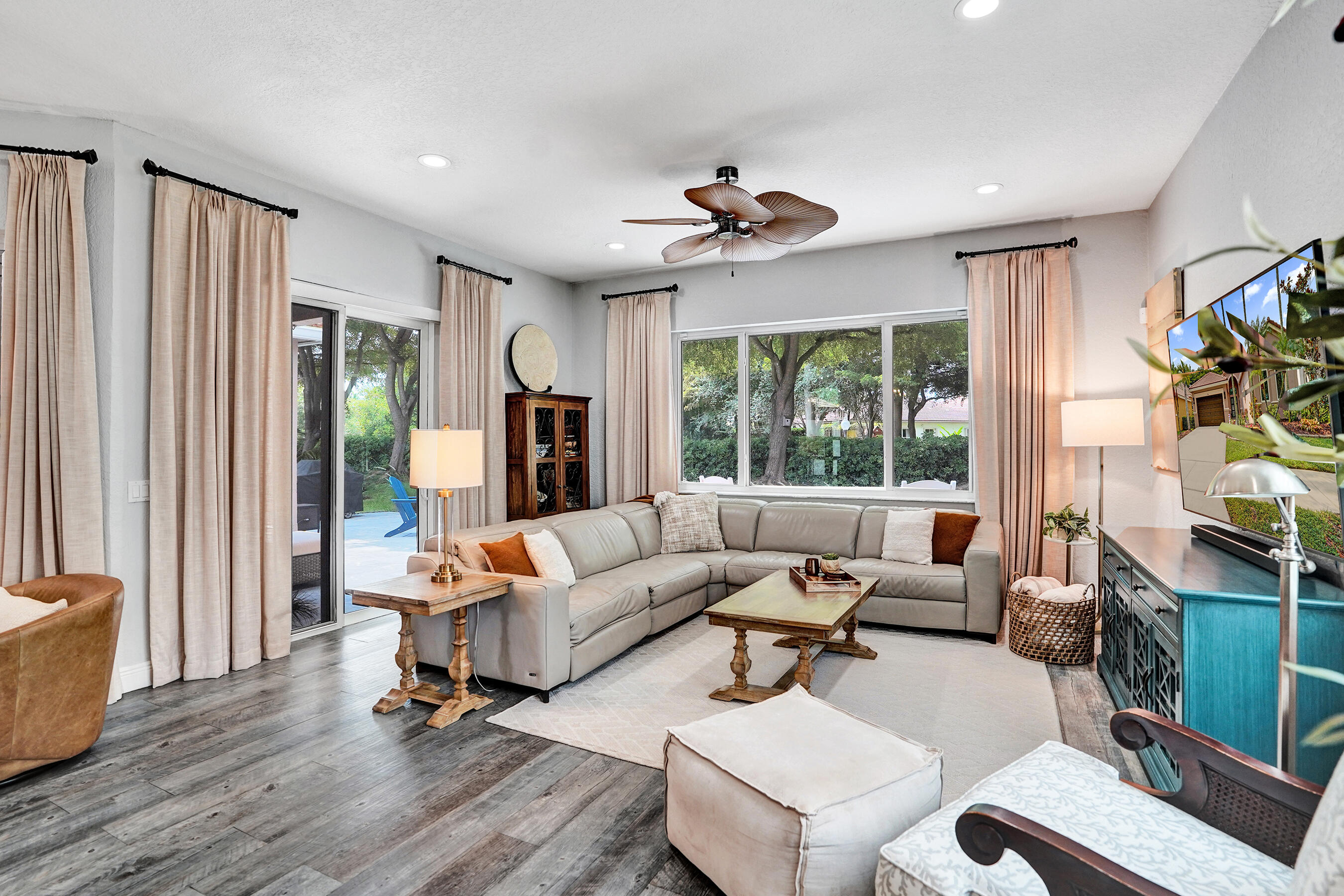 SAVANNA - Residential