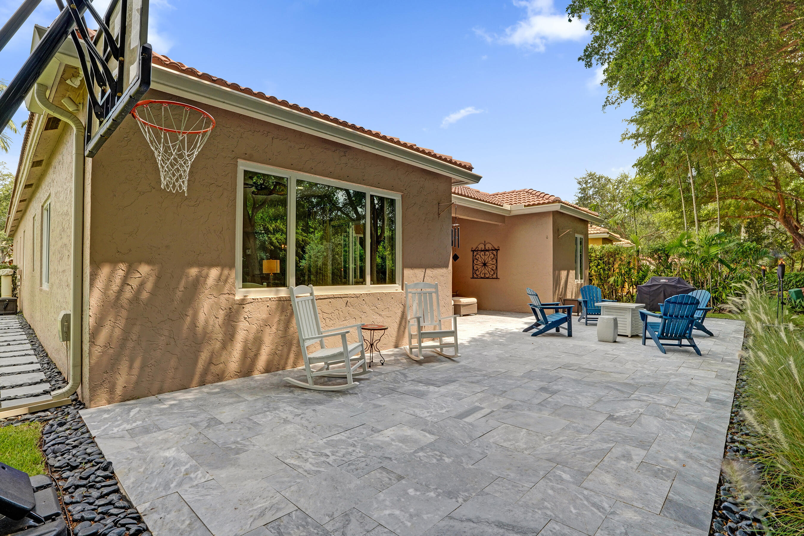 SAVANNA - Residential