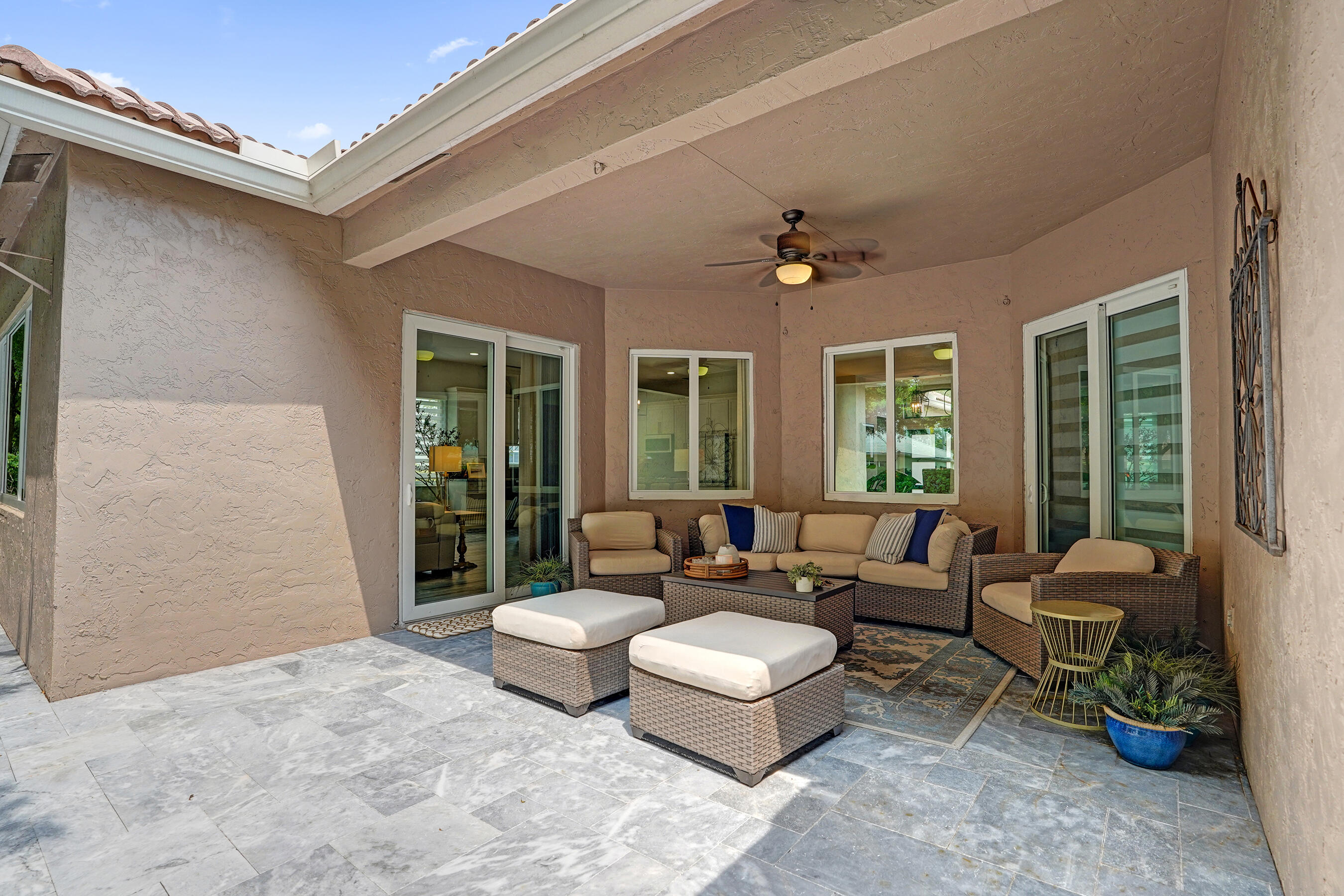 SAVANNA - Residential