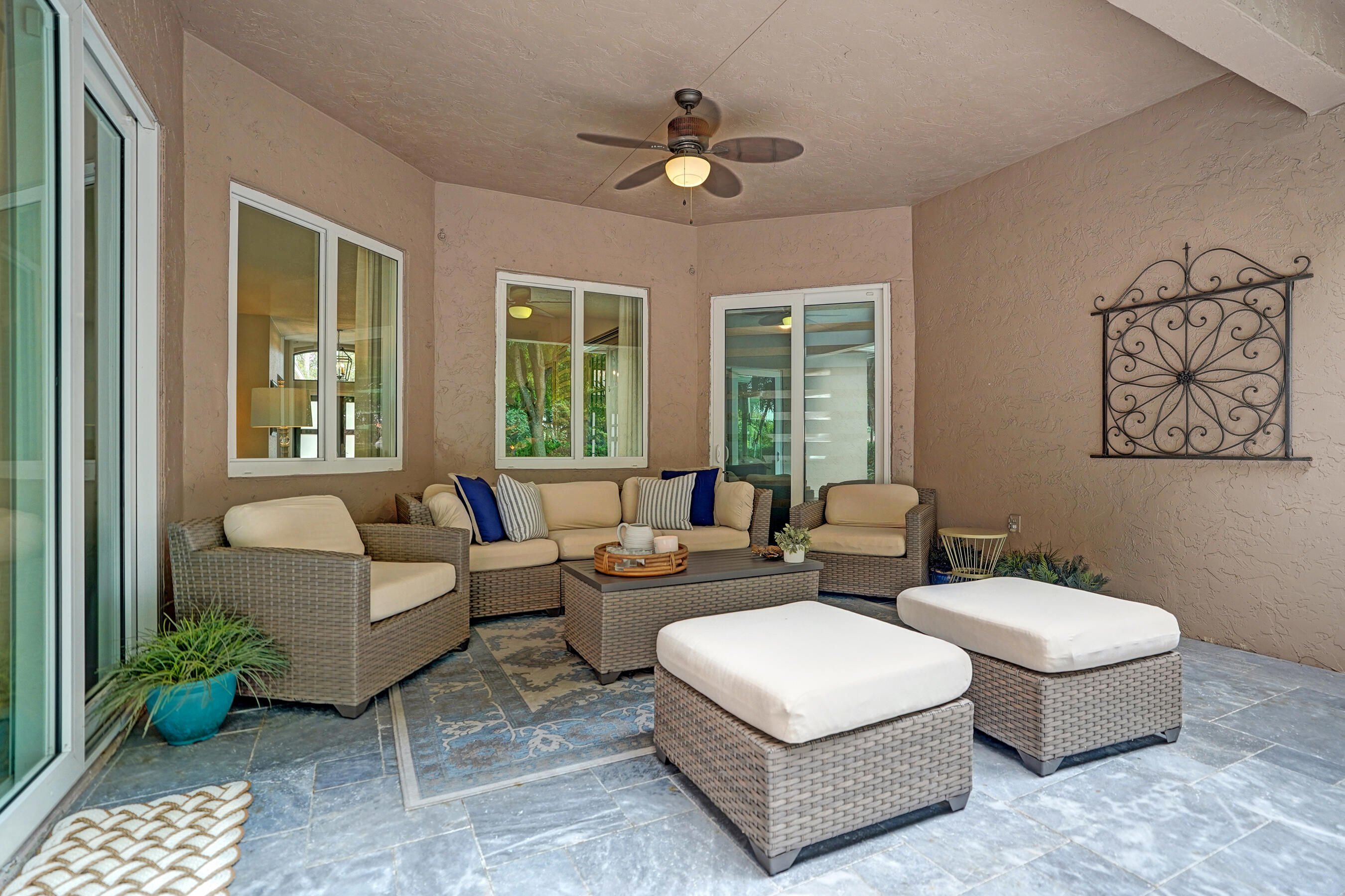 SAVANNA - Residential