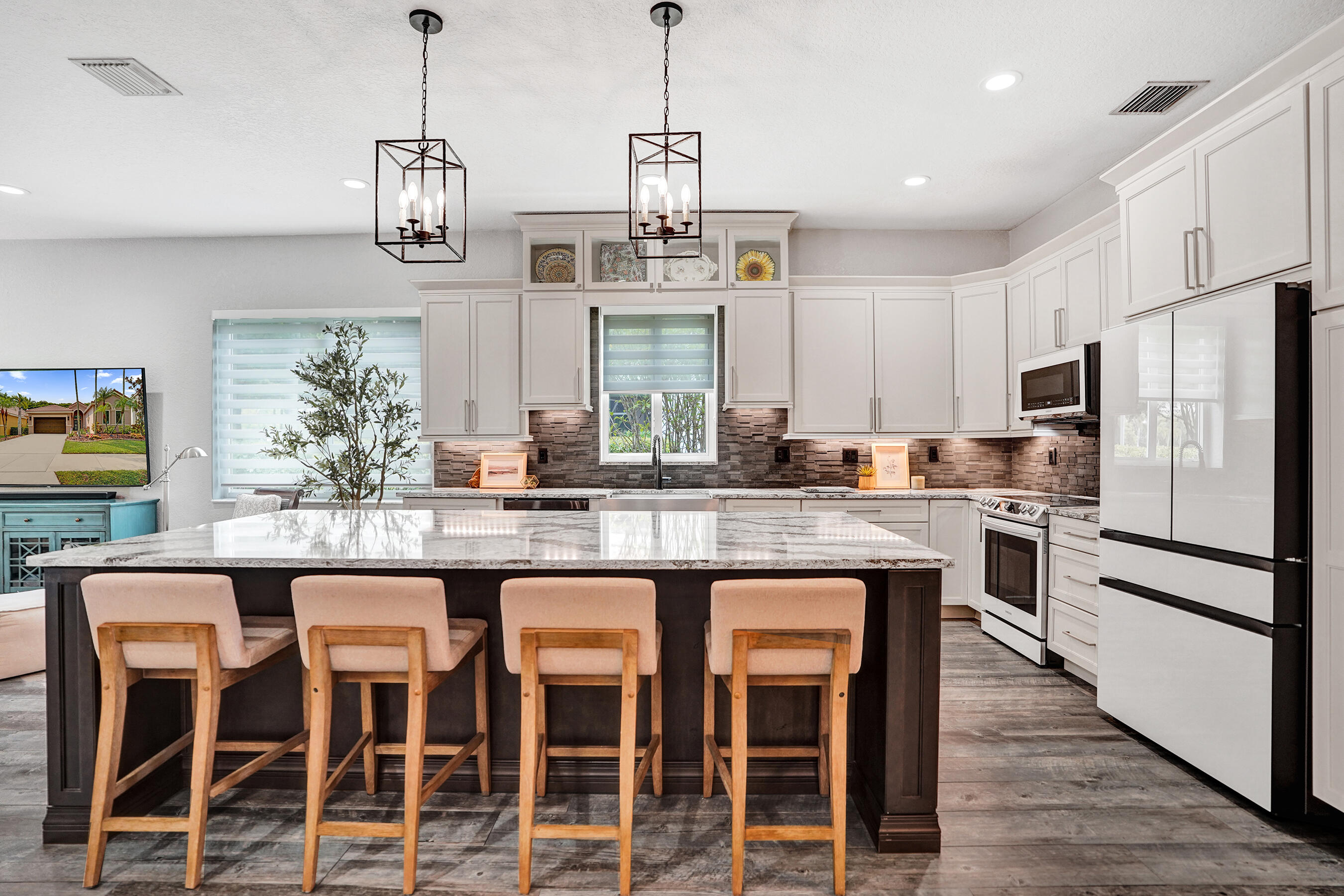 SAVANNA - Residential