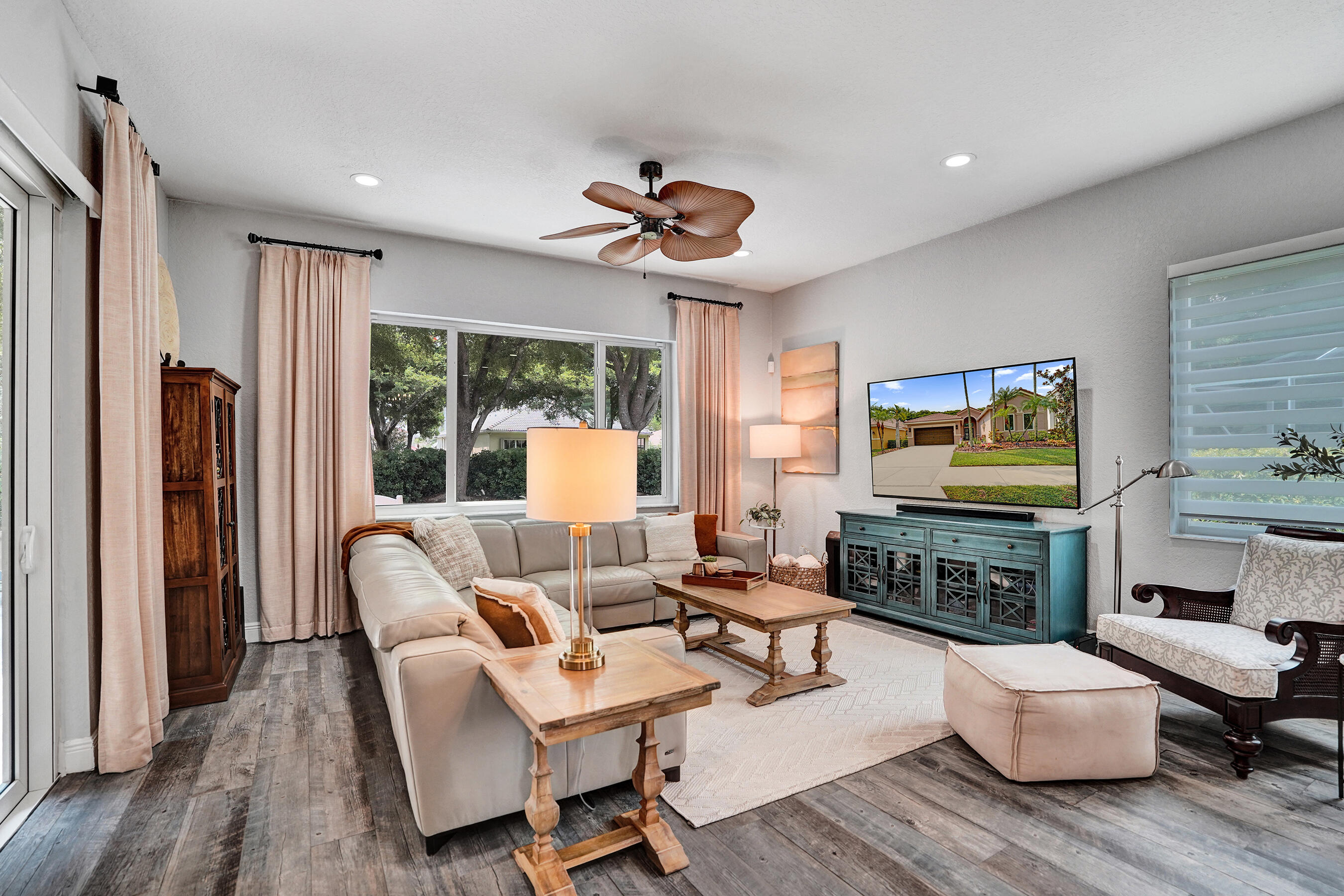 SAVANNA - Residential