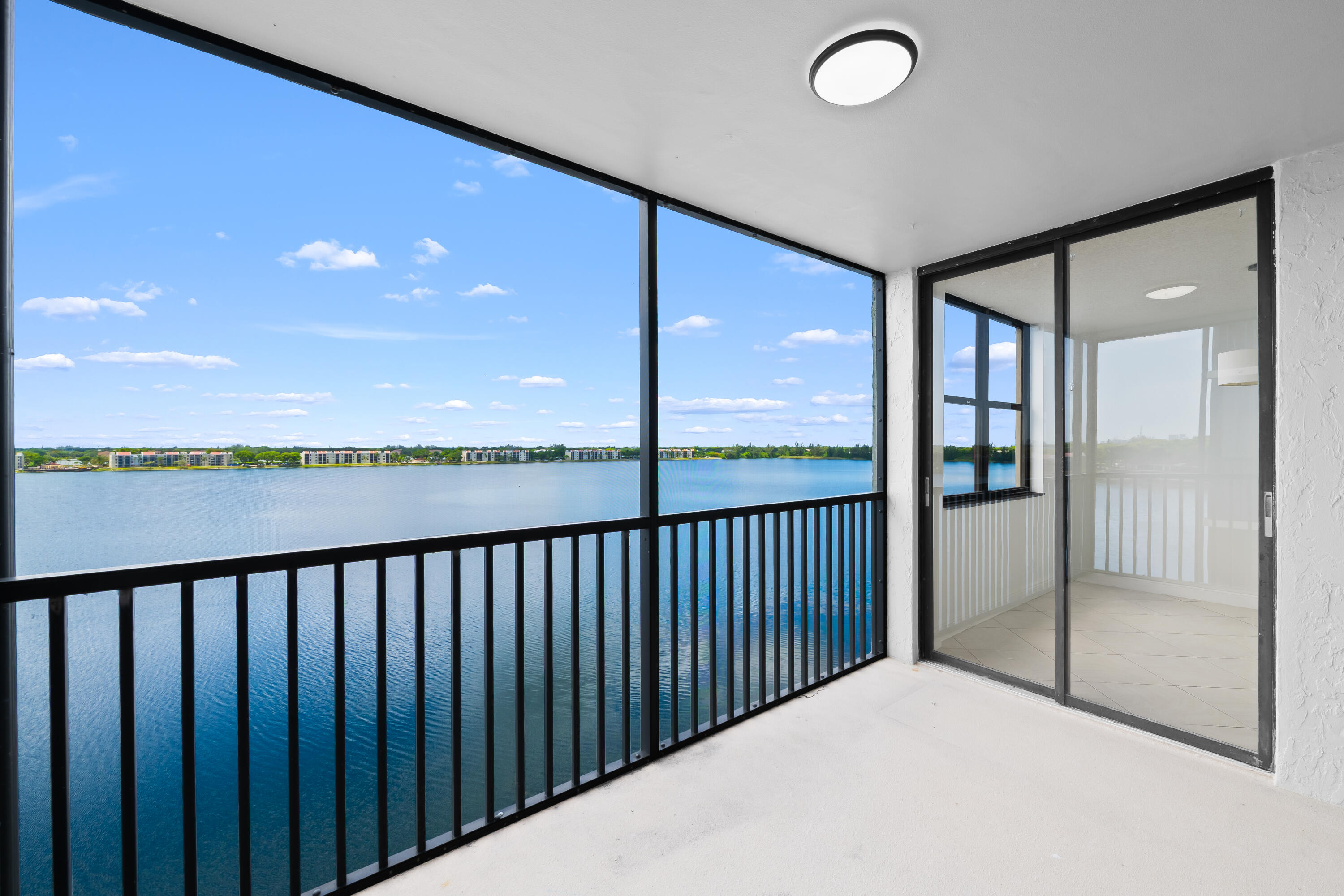 LAKE EMERALD CONDOMINIUM NO - Residential Lease
