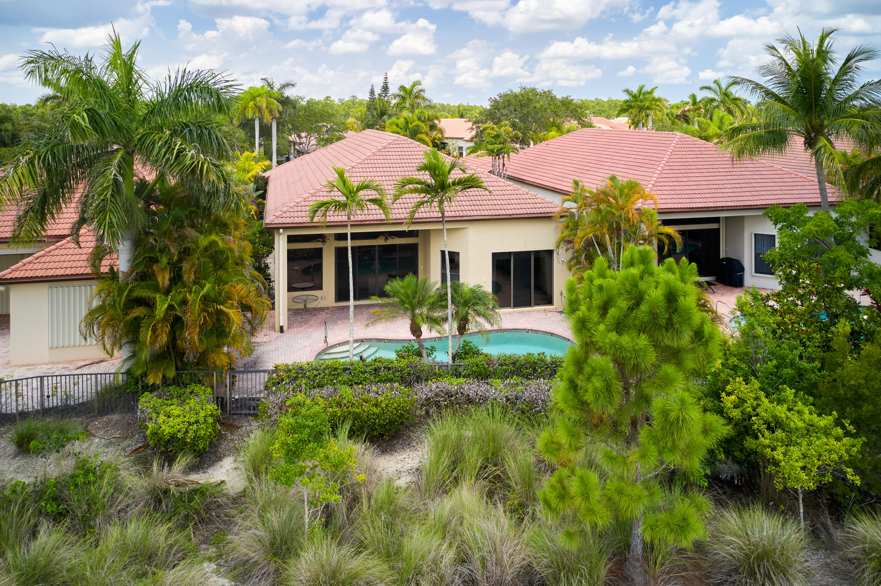 Ibis Golf & Country Club - The Woodlands - Residential