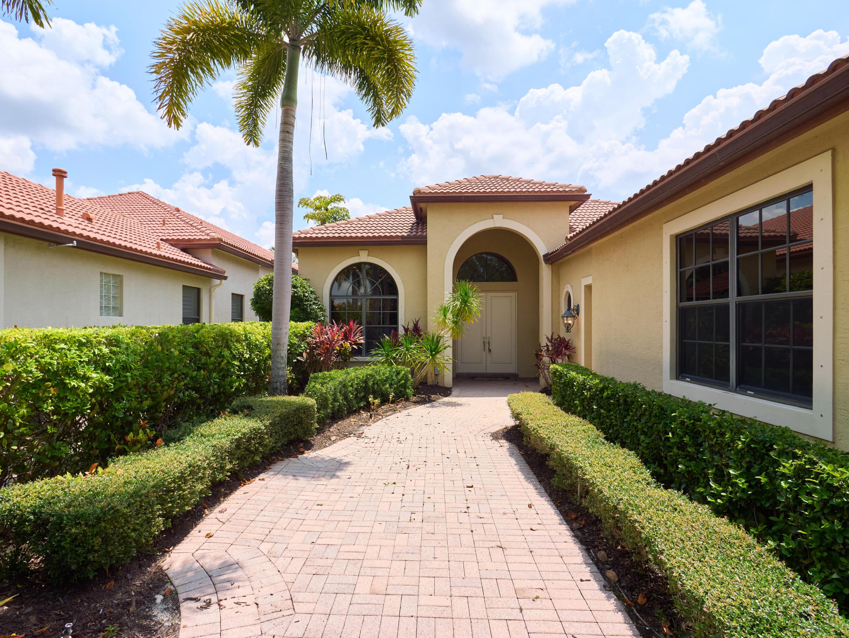 Ibis Golf & Country Club - The Woodlands - Residential