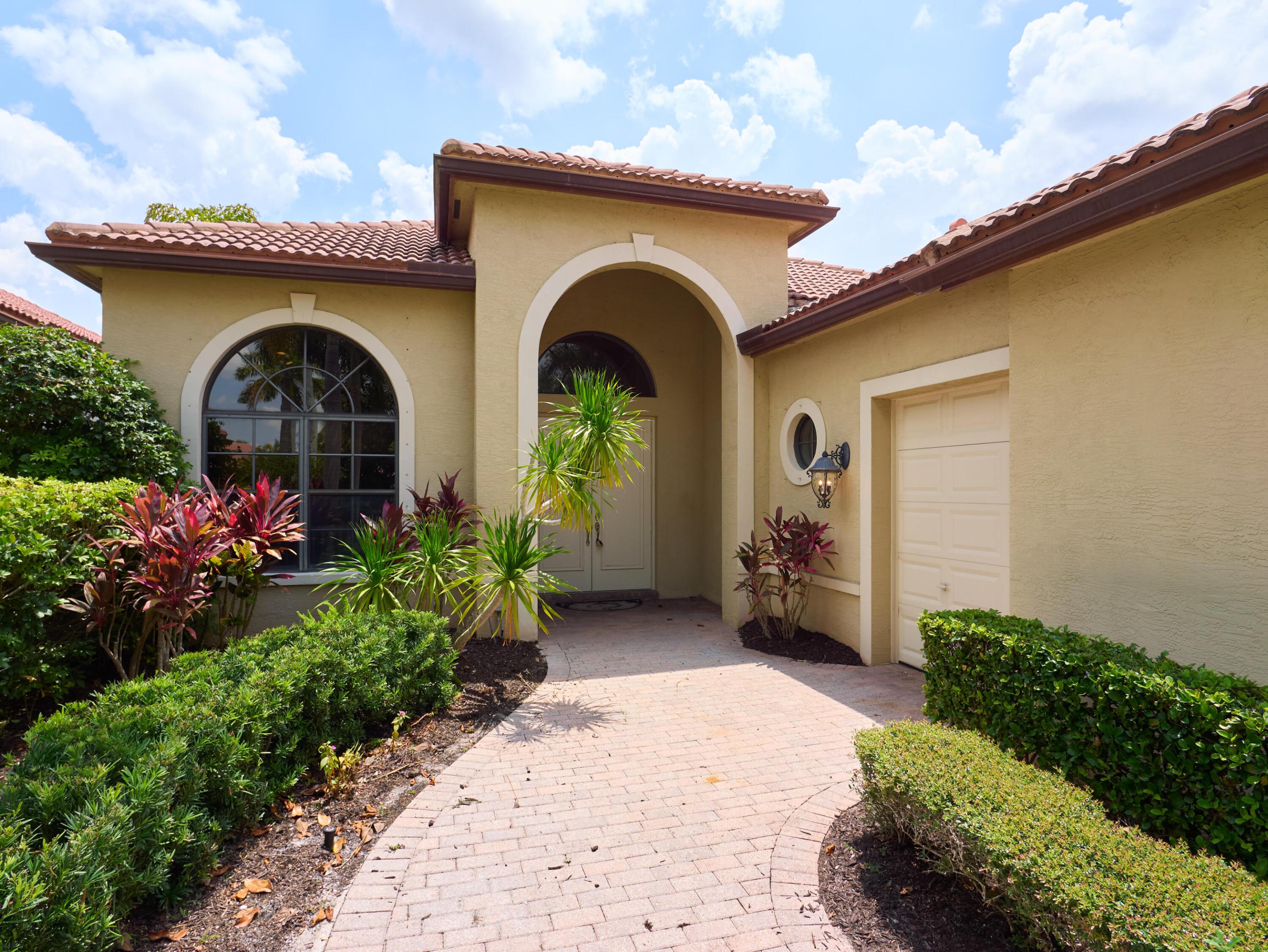 Ibis Golf & Country Club - The Woodlands - Residential