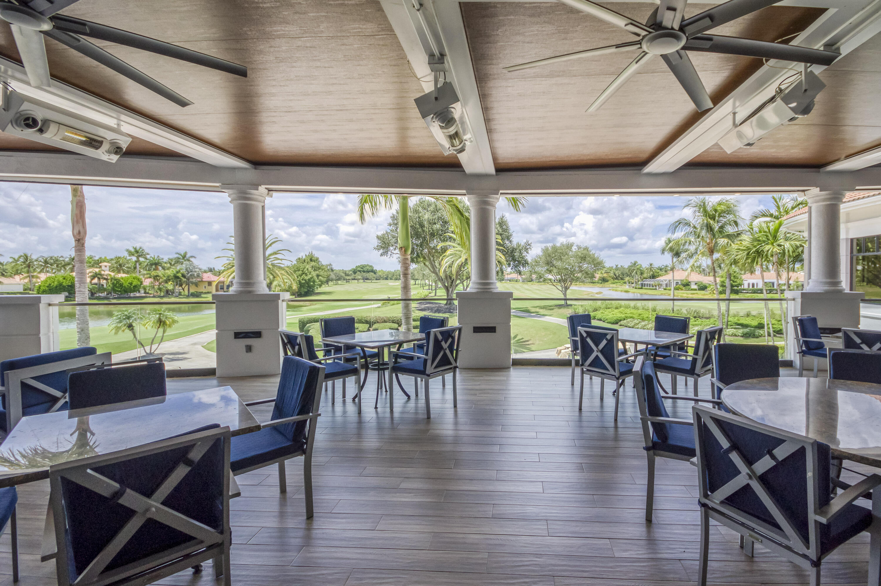 Ibis Golf & Country Club - The Woodlands - Residential