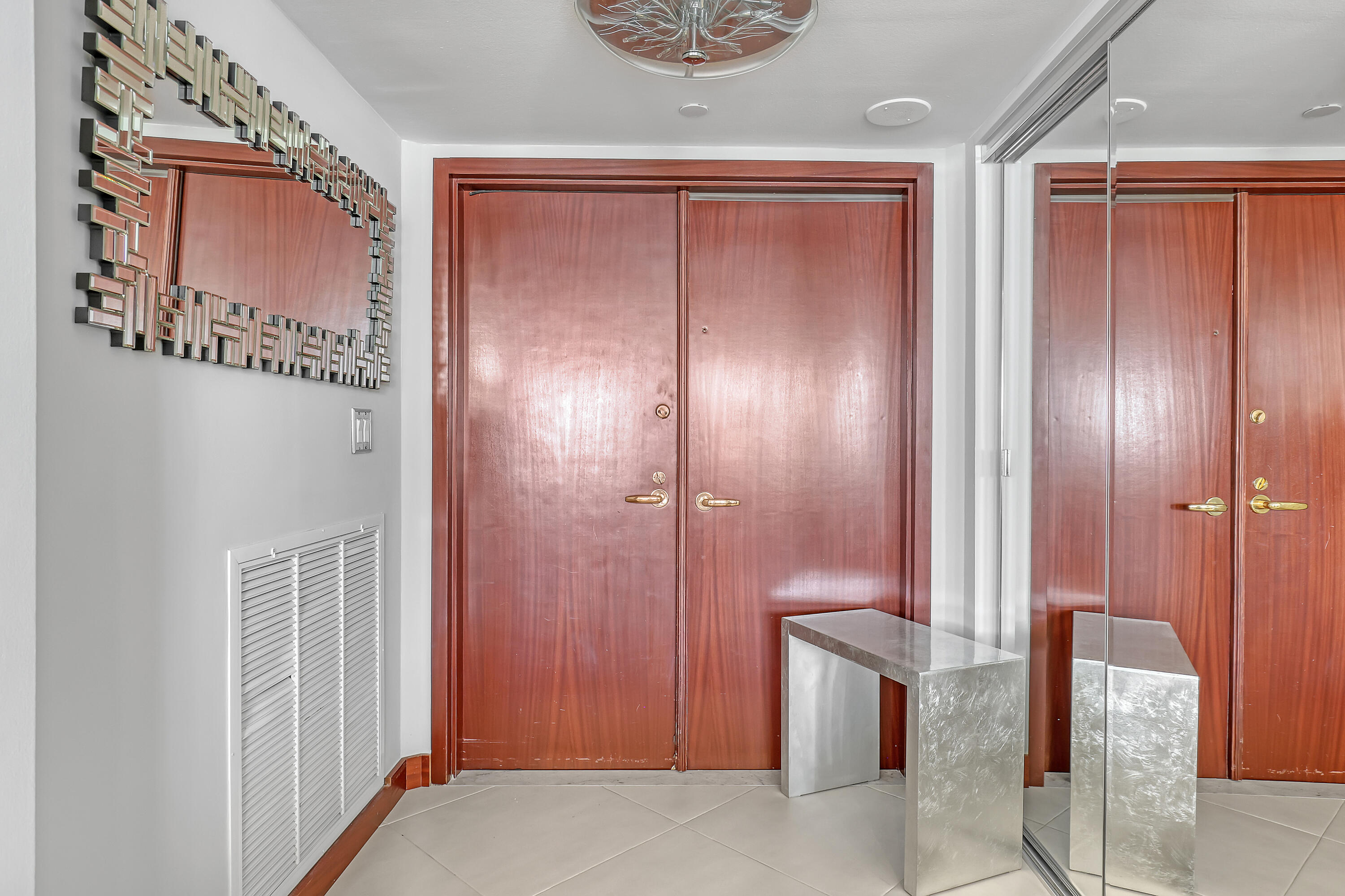 CORNICHE CONDO - Residential Lease