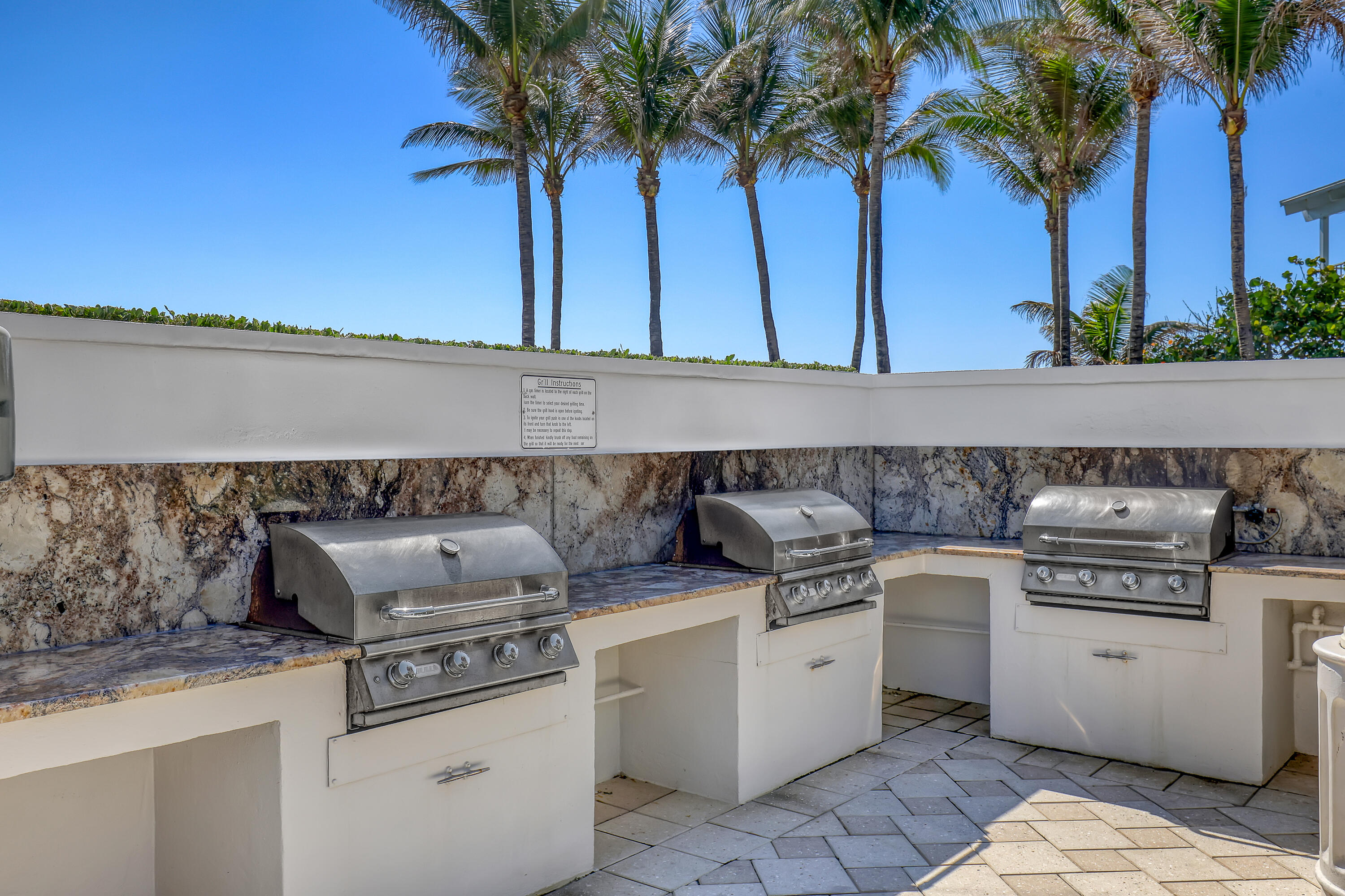 CORNICHE CONDO - Residential Lease