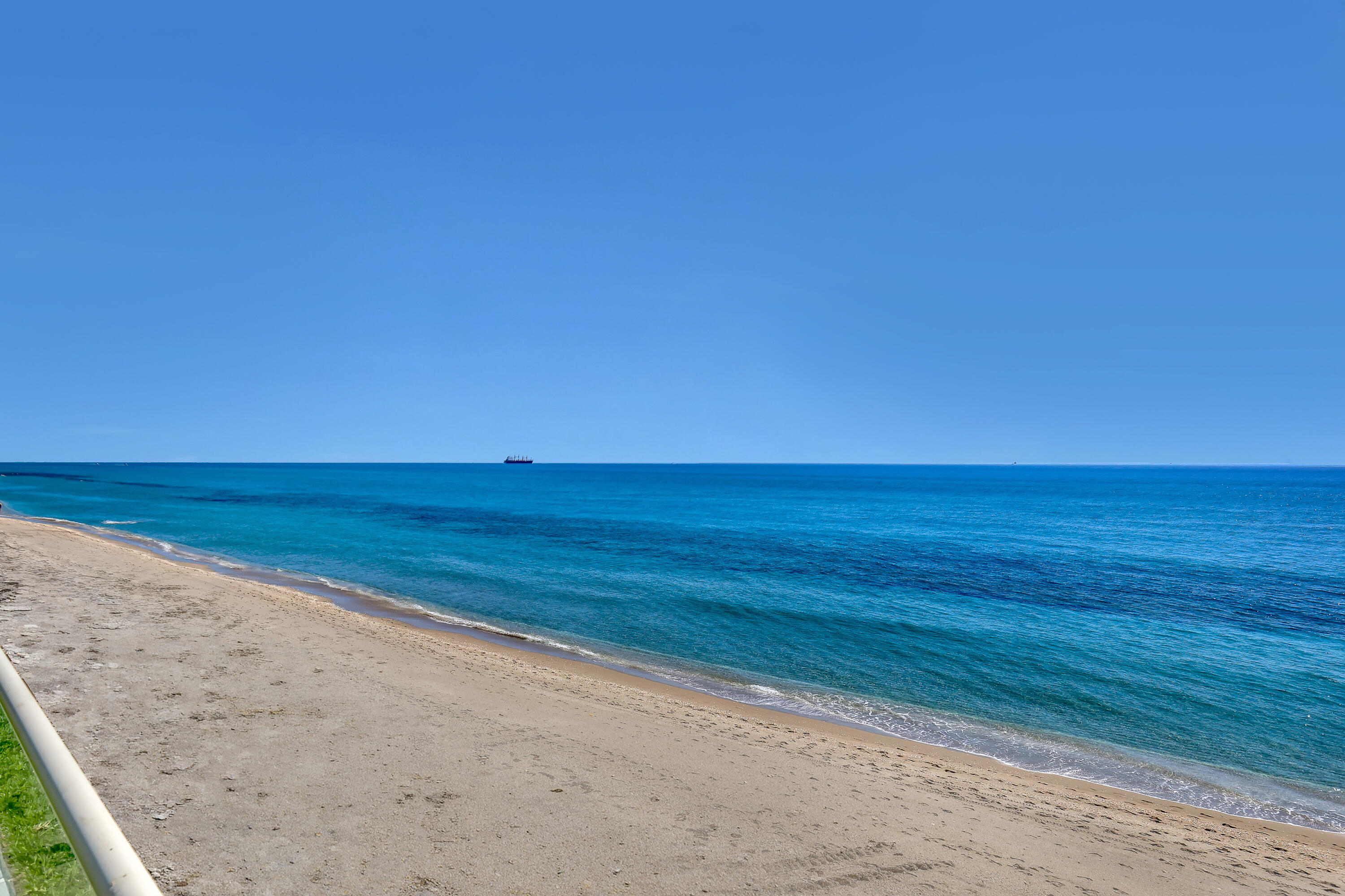 CORNICHE CONDO - Residential Lease