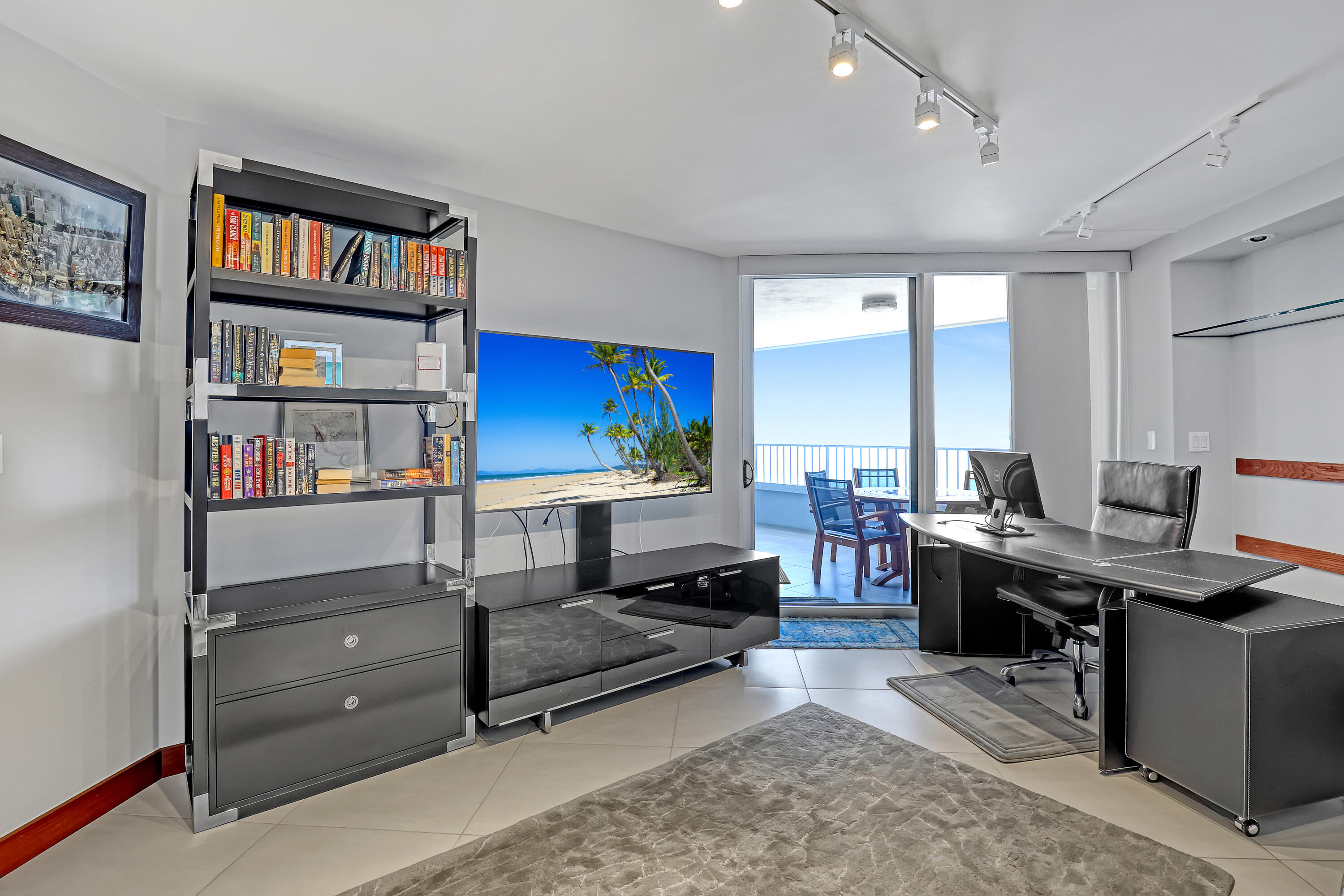 CORNICHE CONDO - Residential Lease