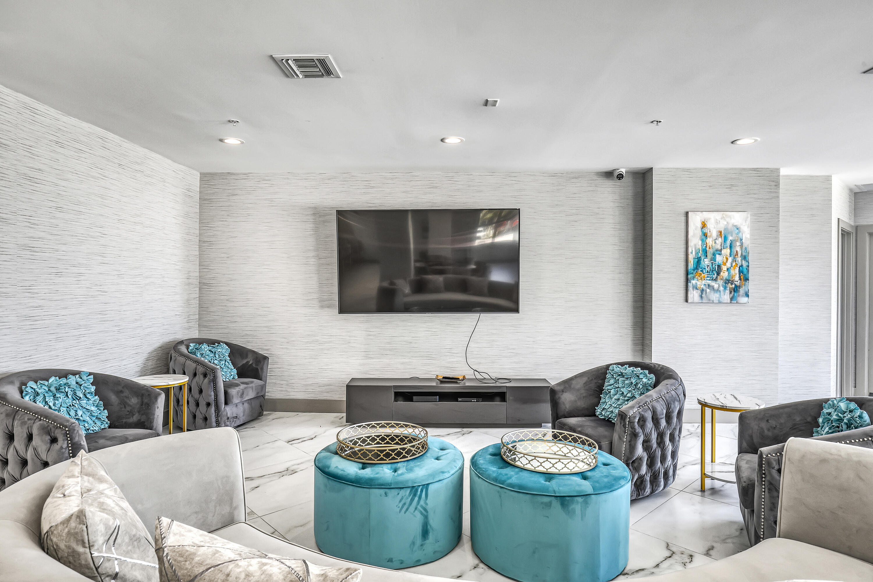 CORNICHE CONDO - Residential Lease
