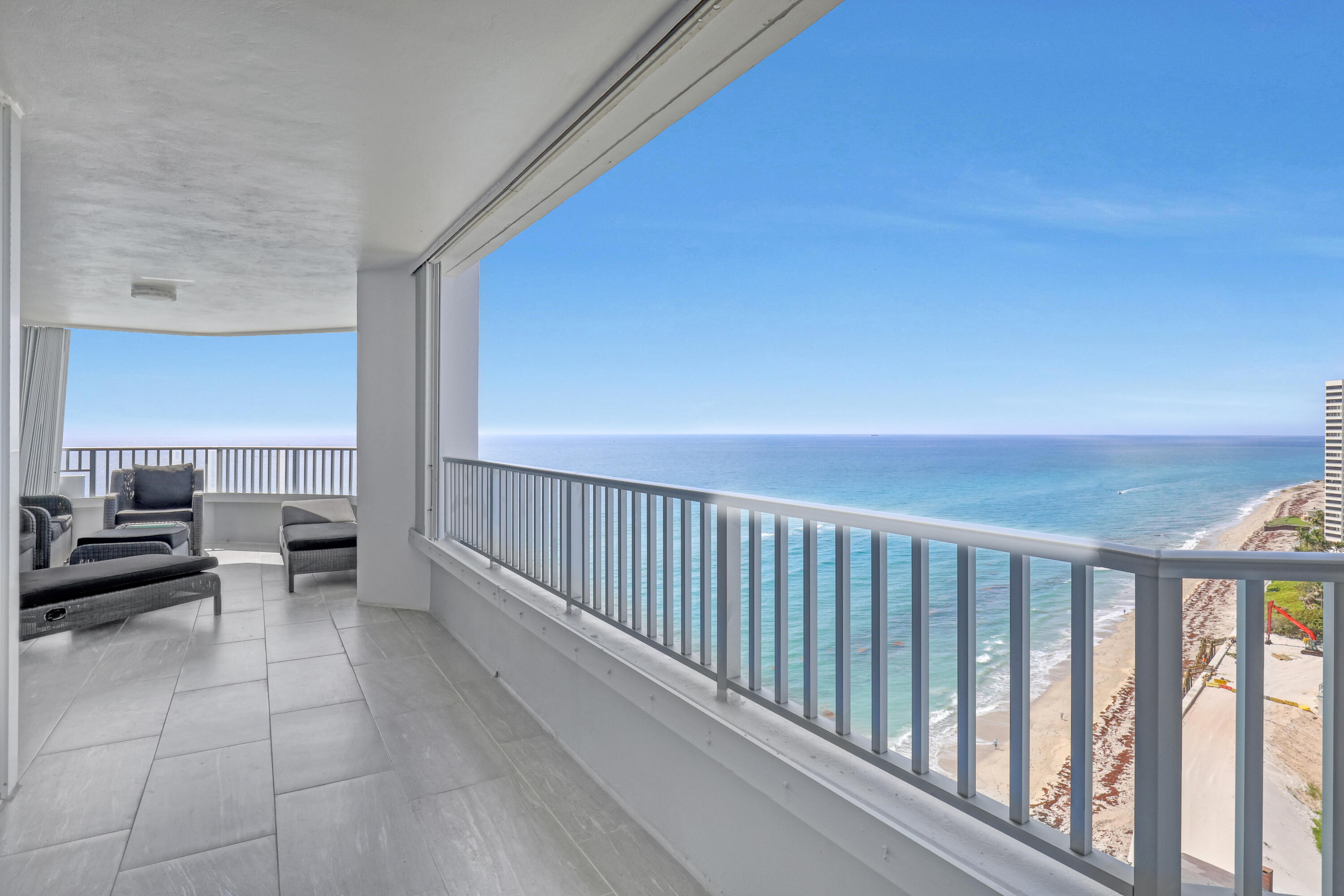 CORNICHE CONDO - Residential Lease