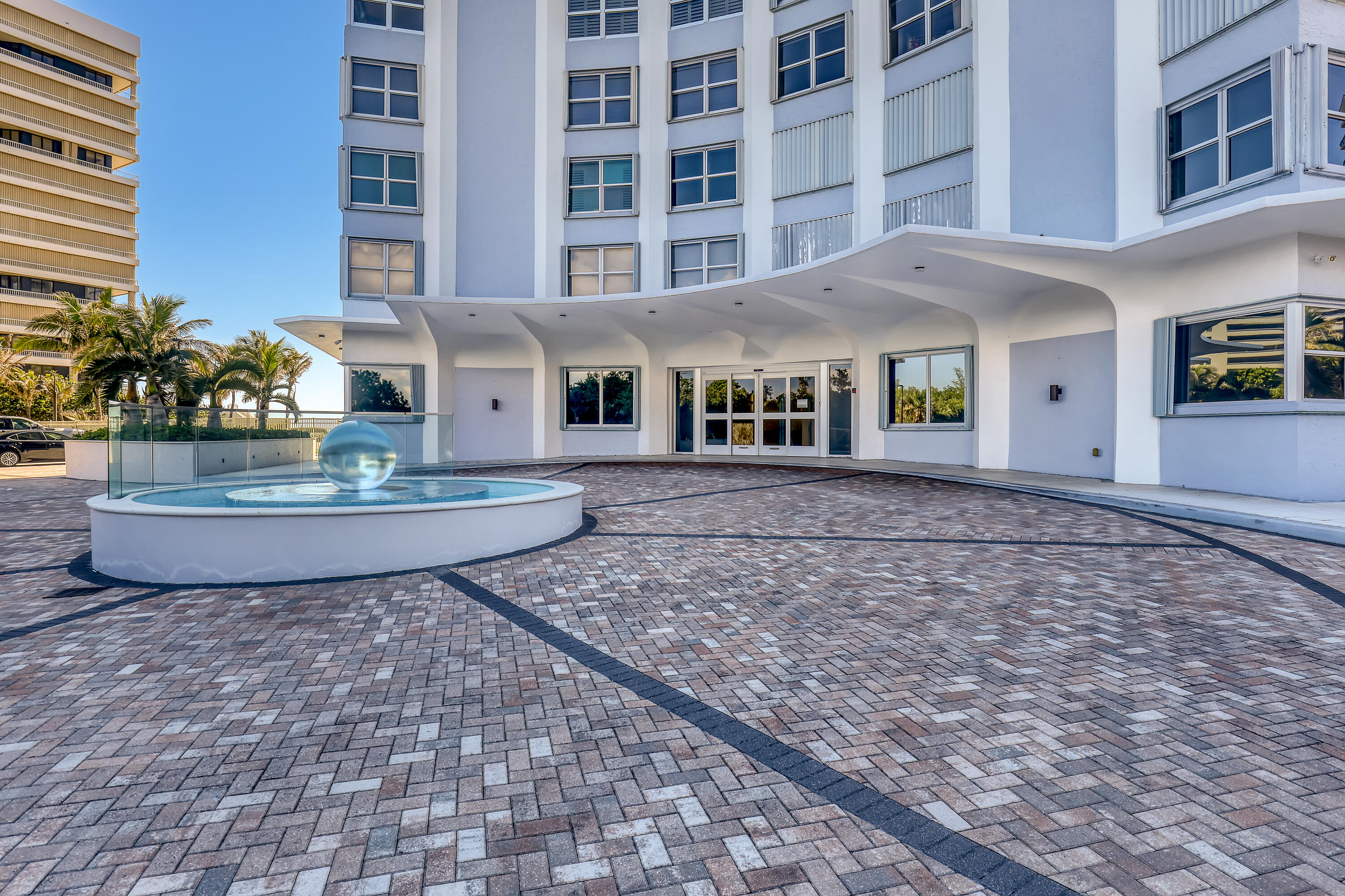 CORNICHE CONDO - Residential Lease