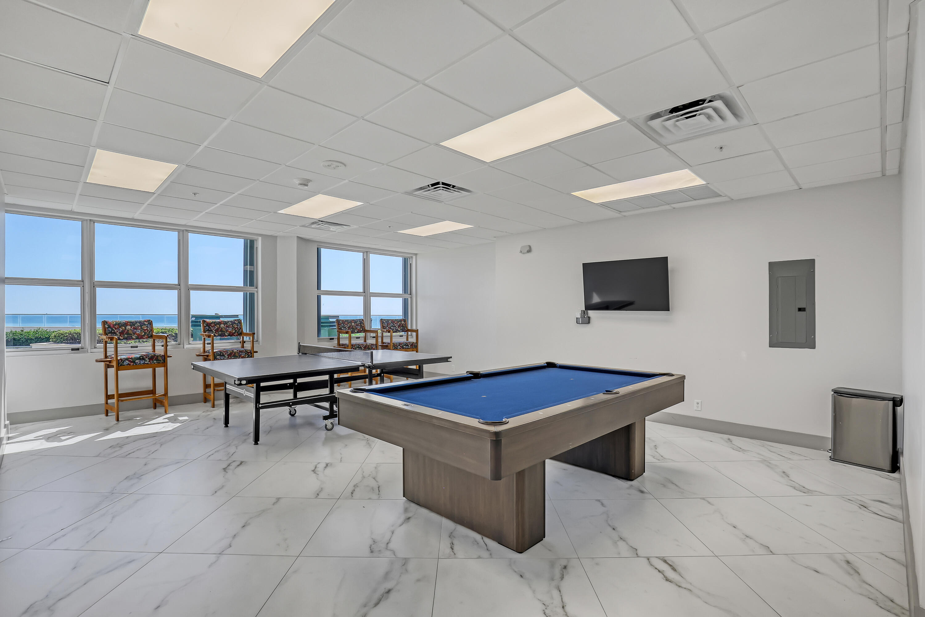 CORNICHE CONDO - Residential Lease