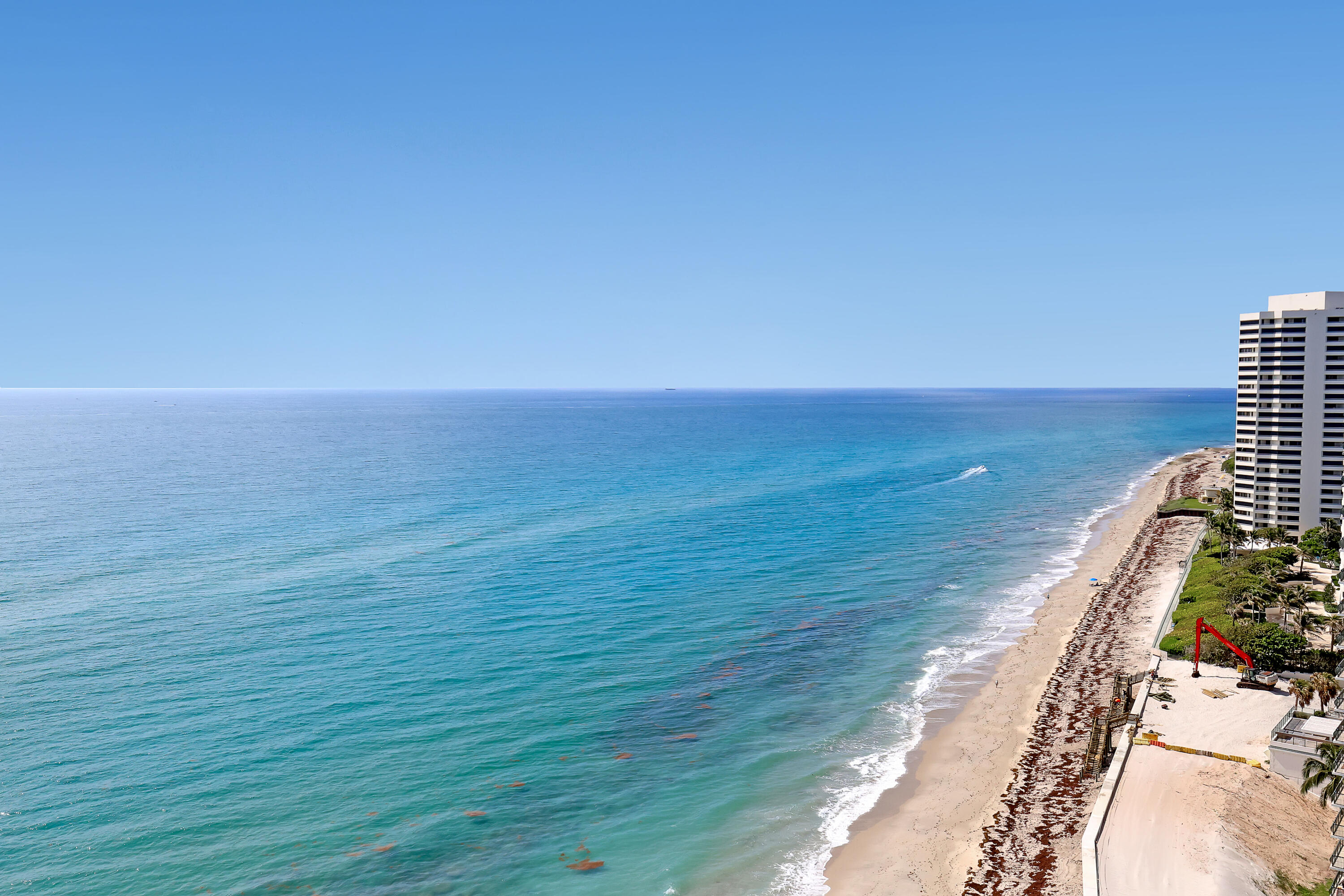 CORNICHE CONDO - Residential Lease