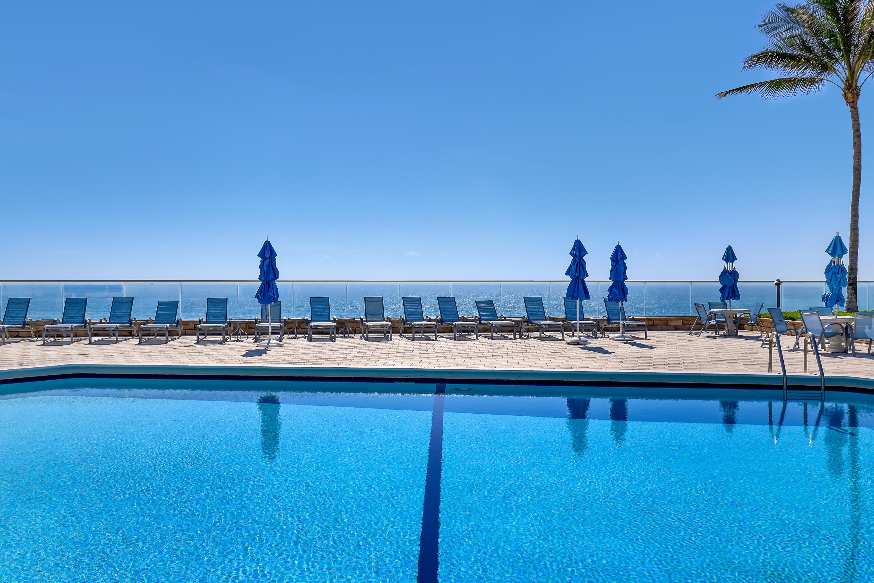 CORNICHE CONDO - Residential Lease