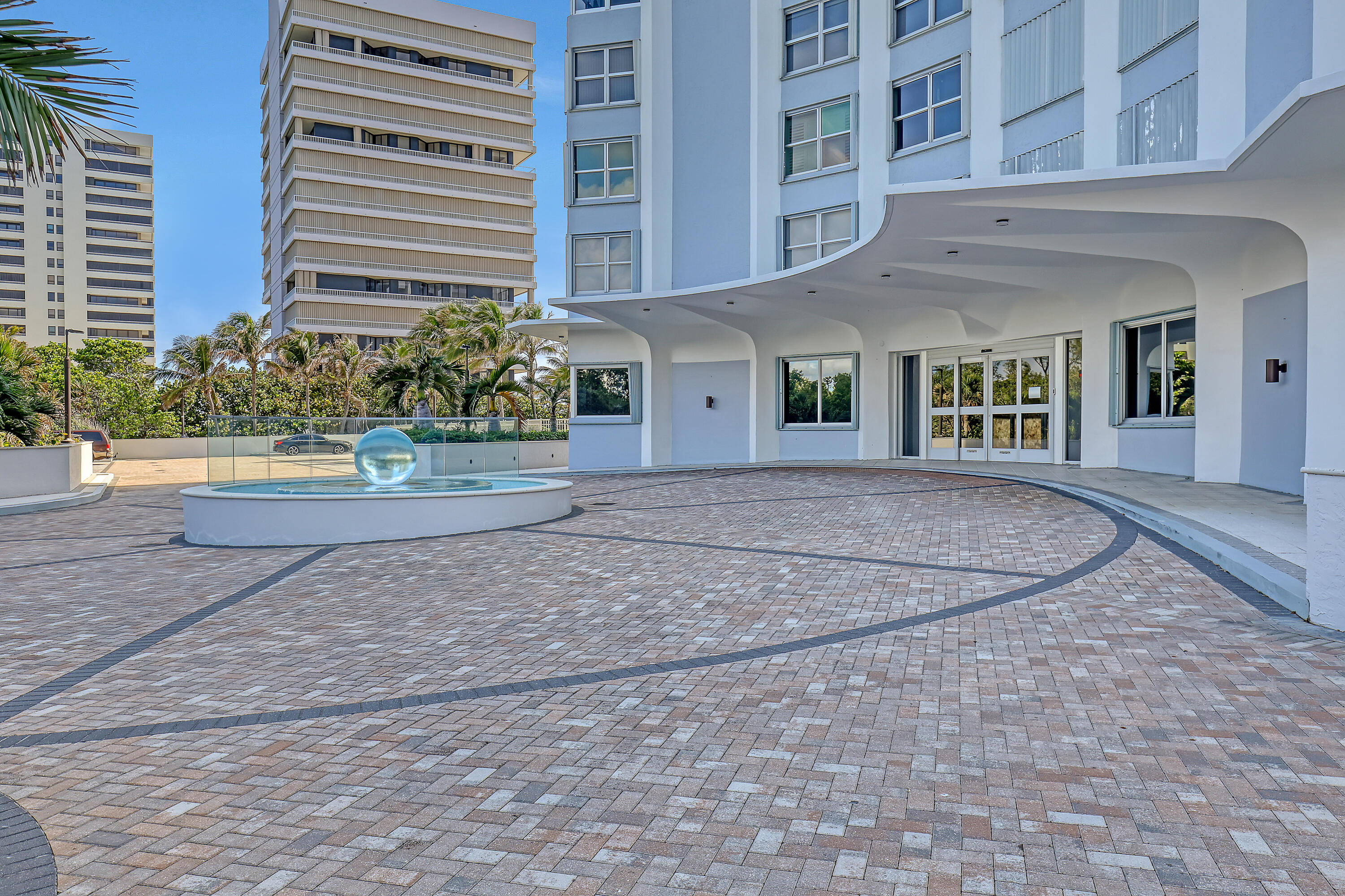 CORNICHE CONDO - Residential Lease