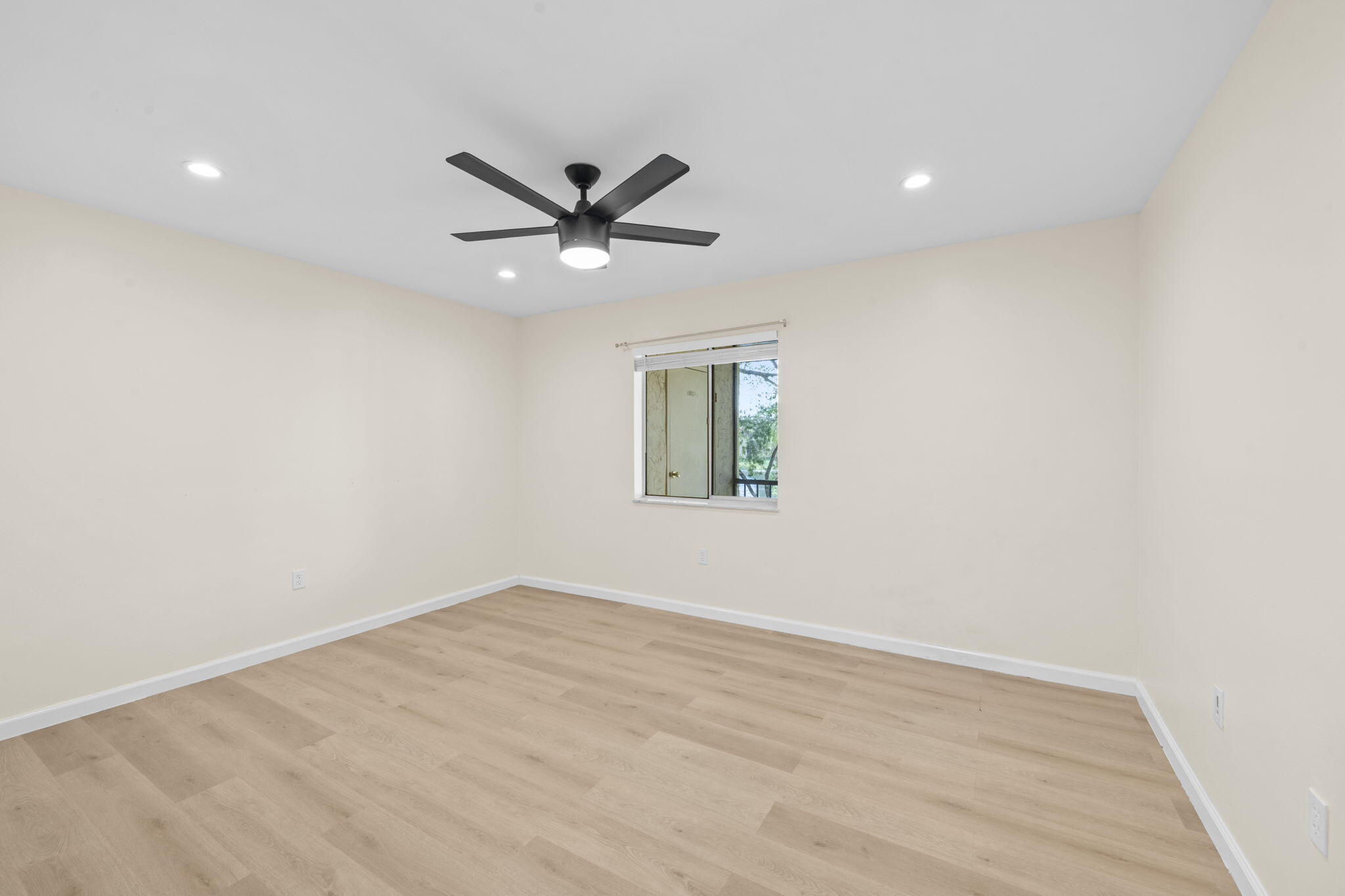 BOCA TERRACE CONDO PH I AND II OR261 - Residential