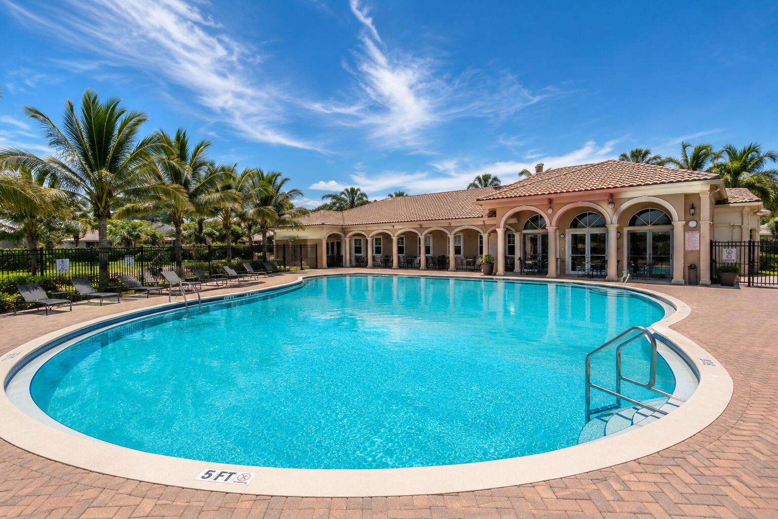 HAMPTON HILLS CONDO - Residential Lease