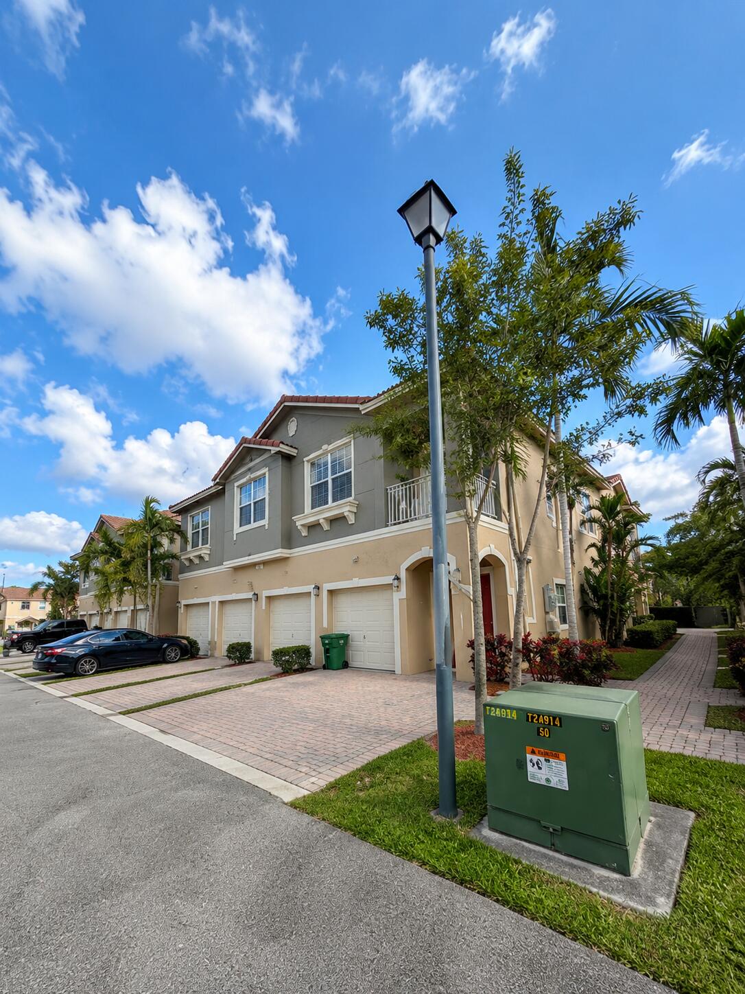 HAMPTON HILLS CONDO - Residential Lease