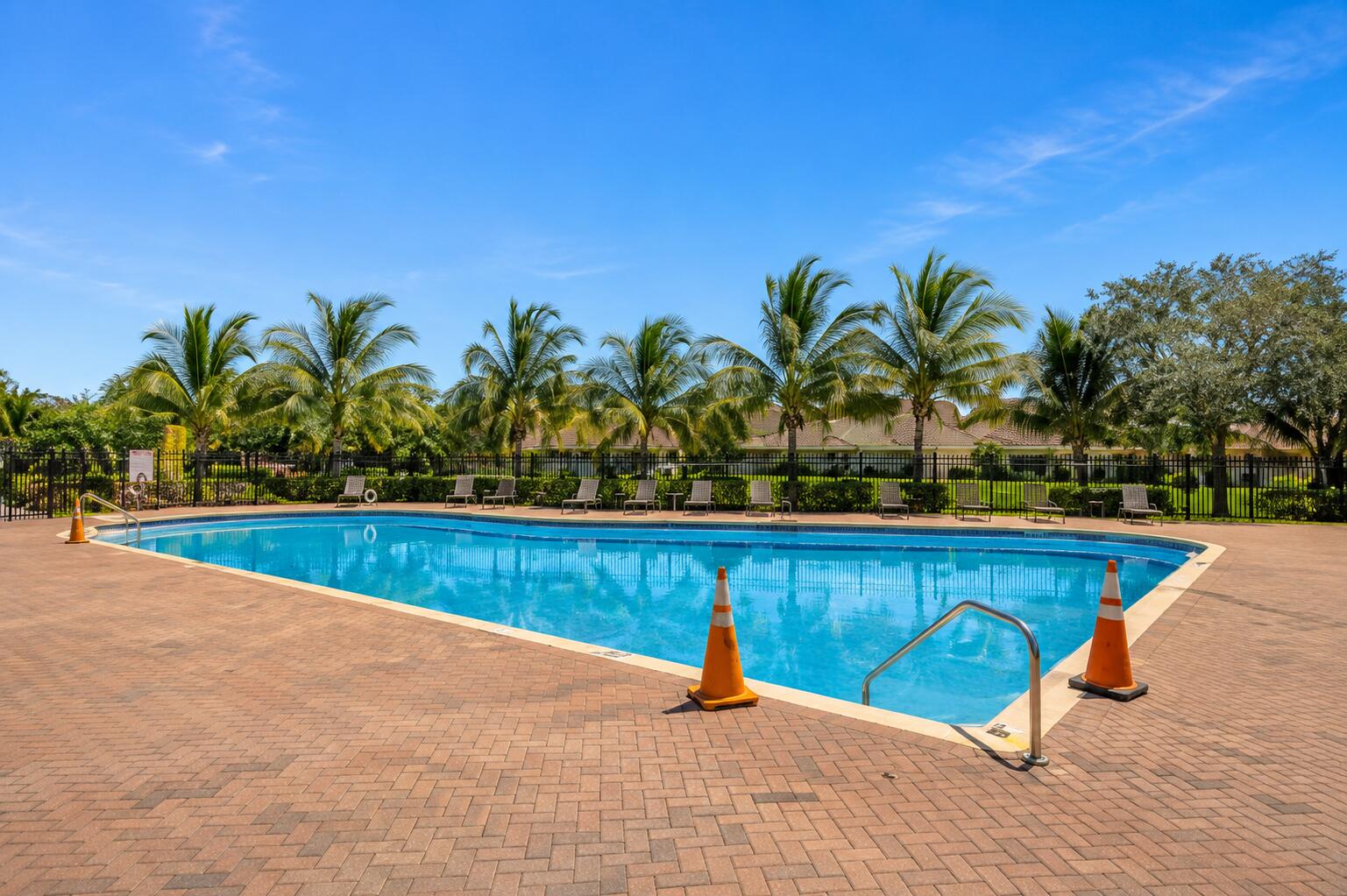 HAMPTON HILLS CONDO - Residential Lease