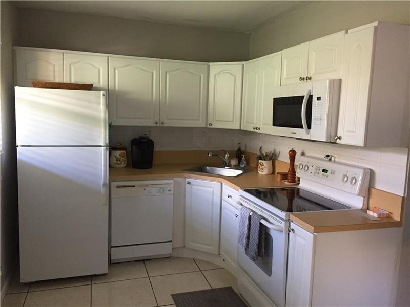 WILTON COMMONS CONDOMINIUM - Residential