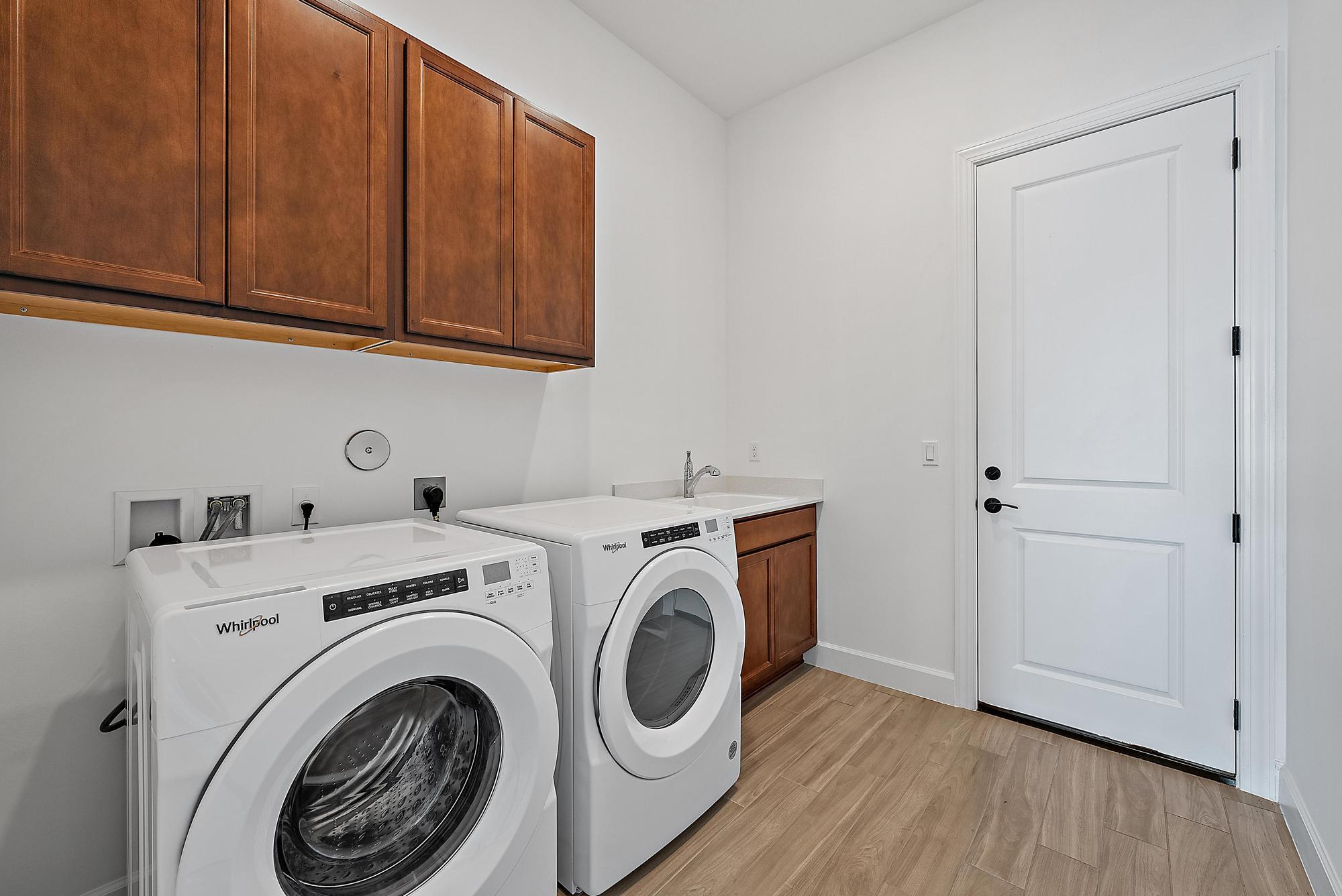 HIGHPOINTE - Residential