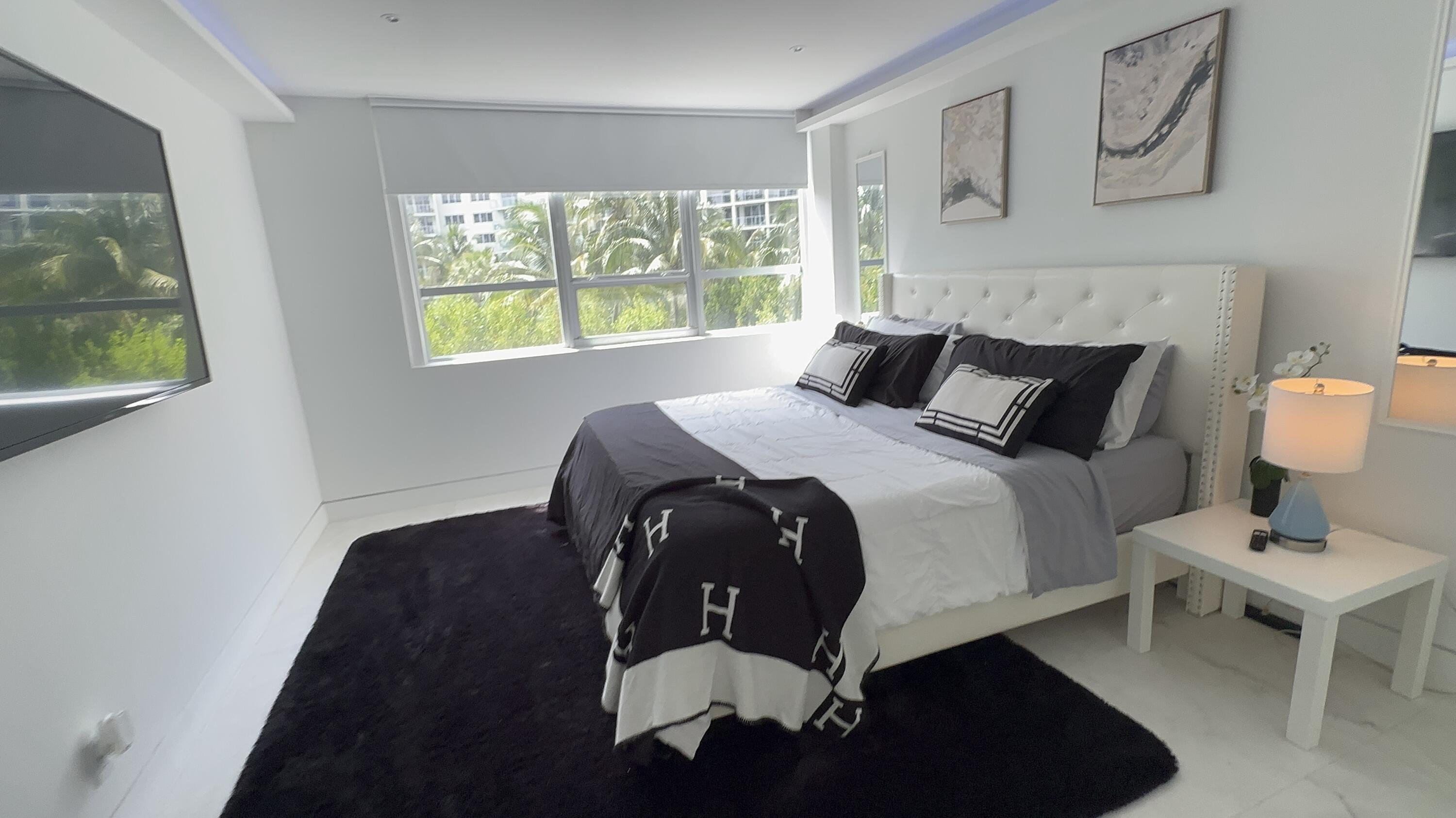 FLAMINGO SOUTH - Residential