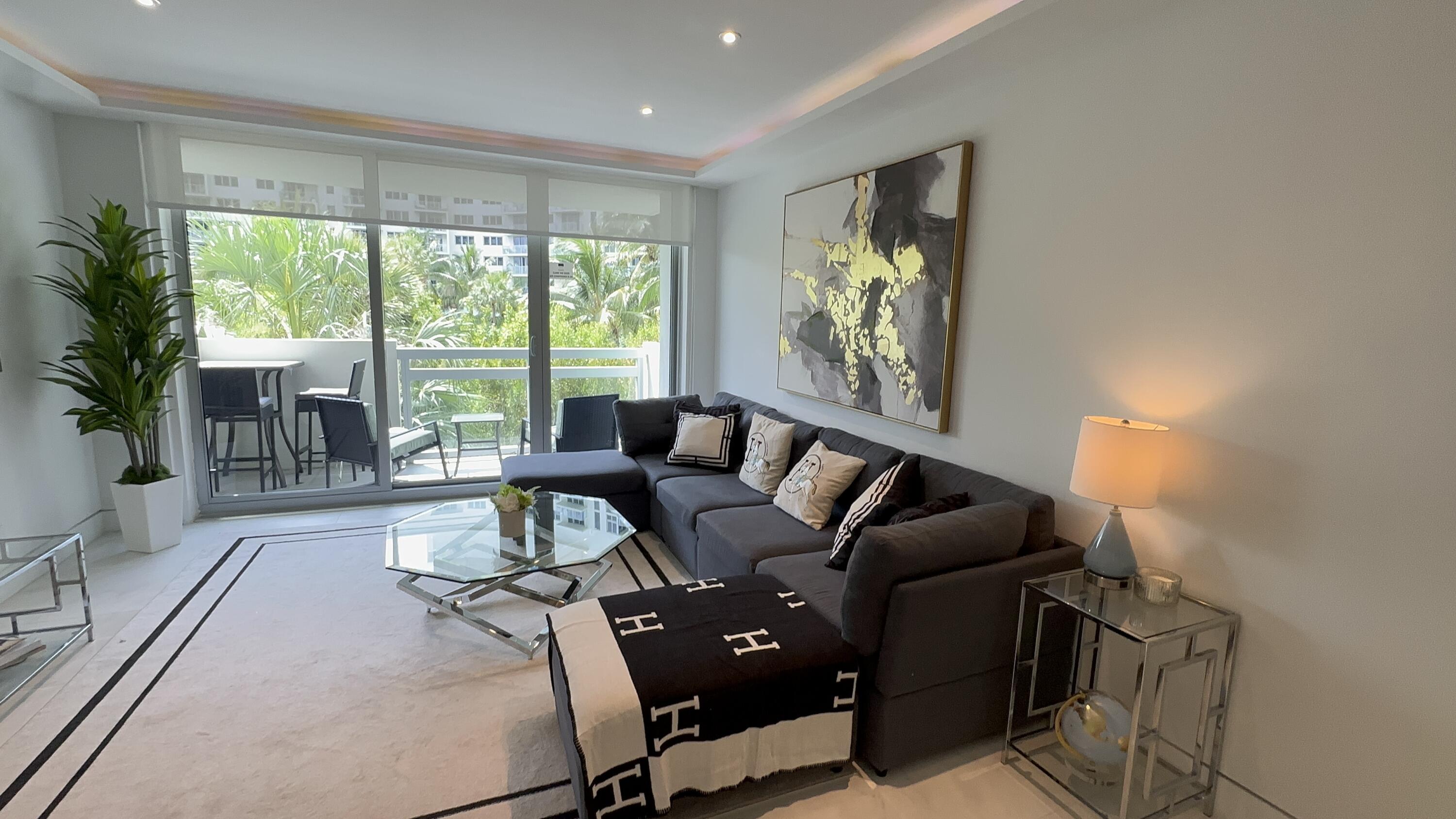 FLAMINGO SOUTH - Residential