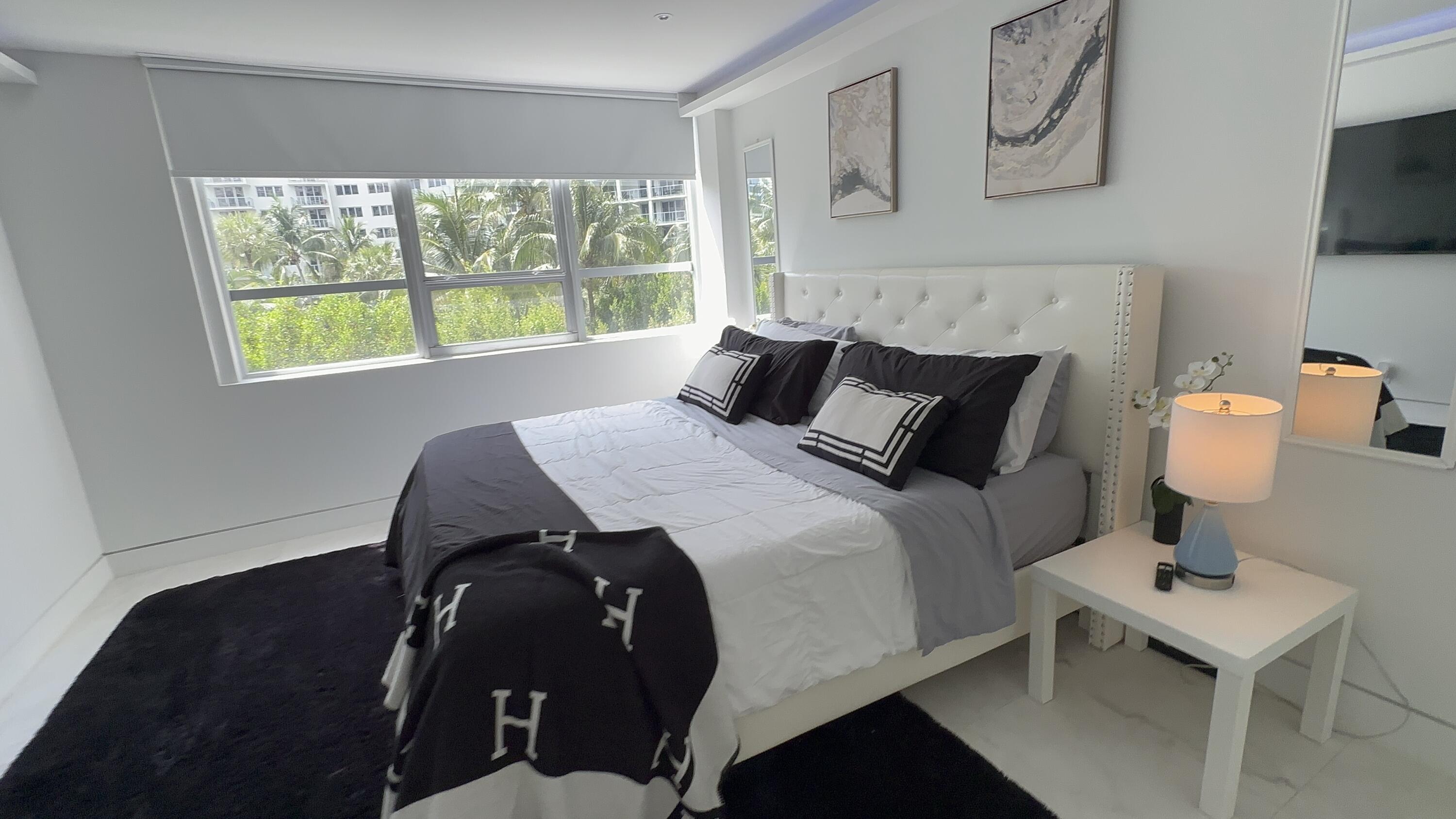 FLAMINGO SOUTH - Residential
