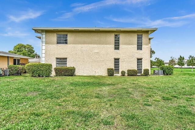 PALM GREENS AT VILLA DEL RAY CONDO II - Residential Lease