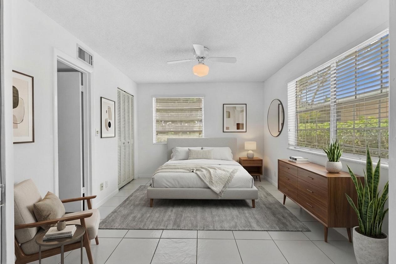 PALM GREENS AT VILLA DEL RAY CONDO II - Residential Lease