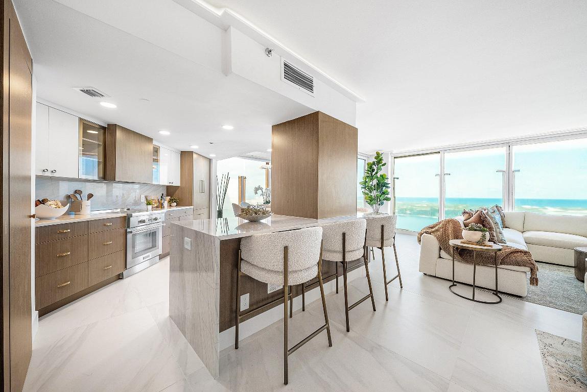 PLAZA OF THE PALM BEACHES CONDO - Residential