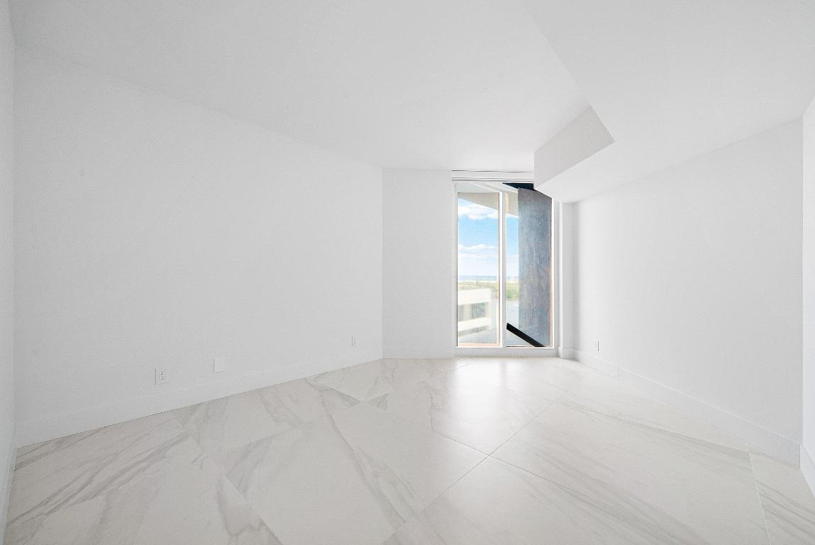 PLAZA OF THE PALM BEACHES CONDO - Residential