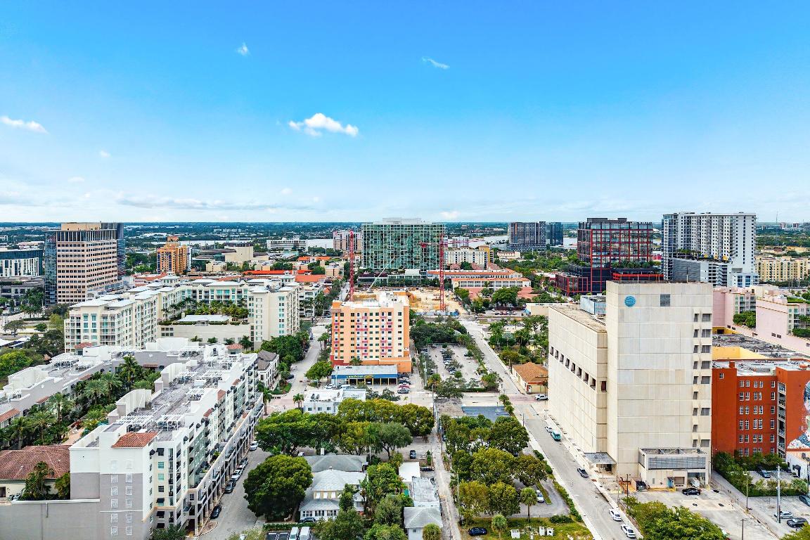 PLAZA OF THE PALM BEACHES CONDO - Residential