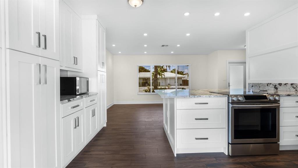 BOCA RATON SQUARE UNIT 1 - Residential Lease