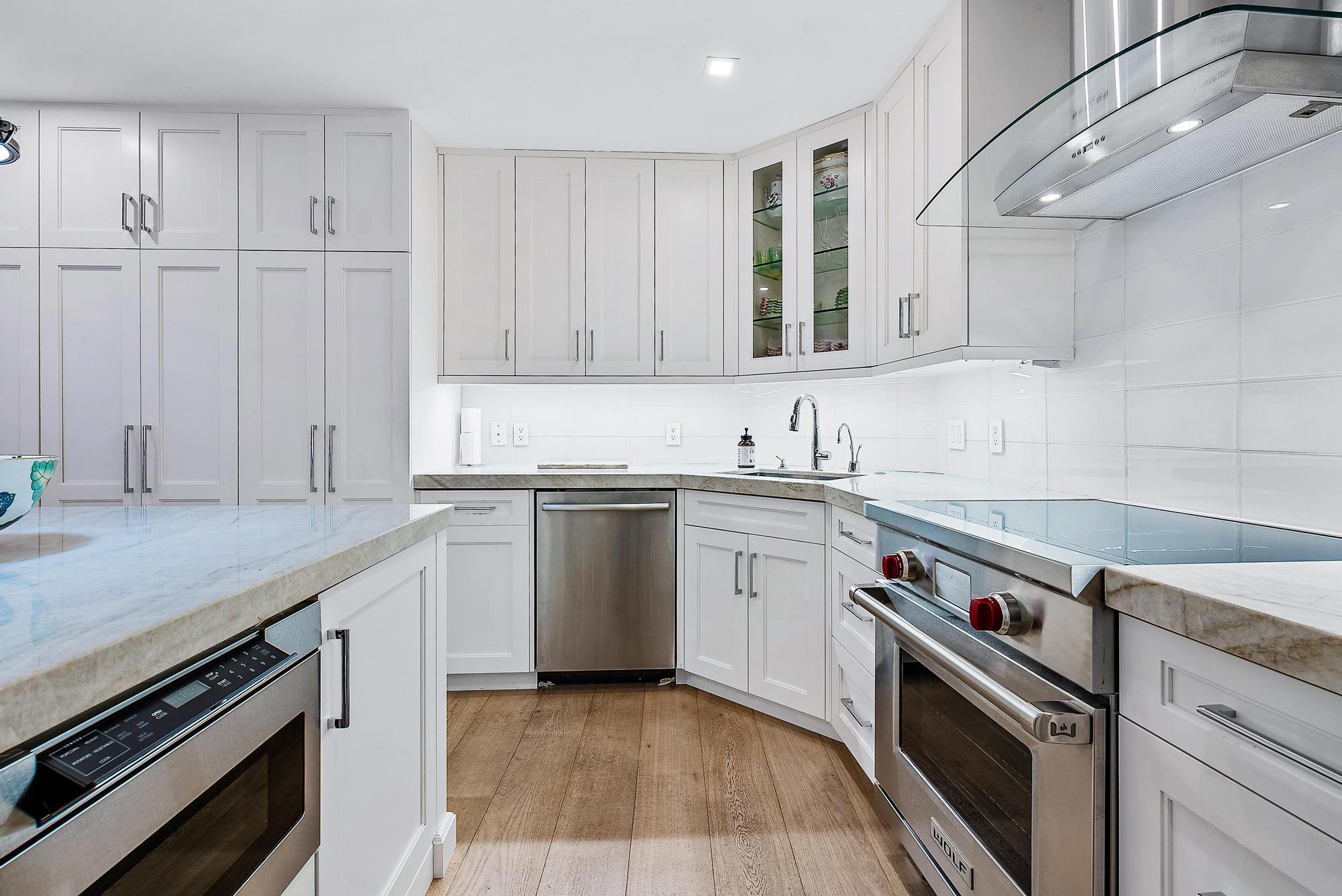 THREE HUNDRED OCEAN BLVD APTS INC - Residential
