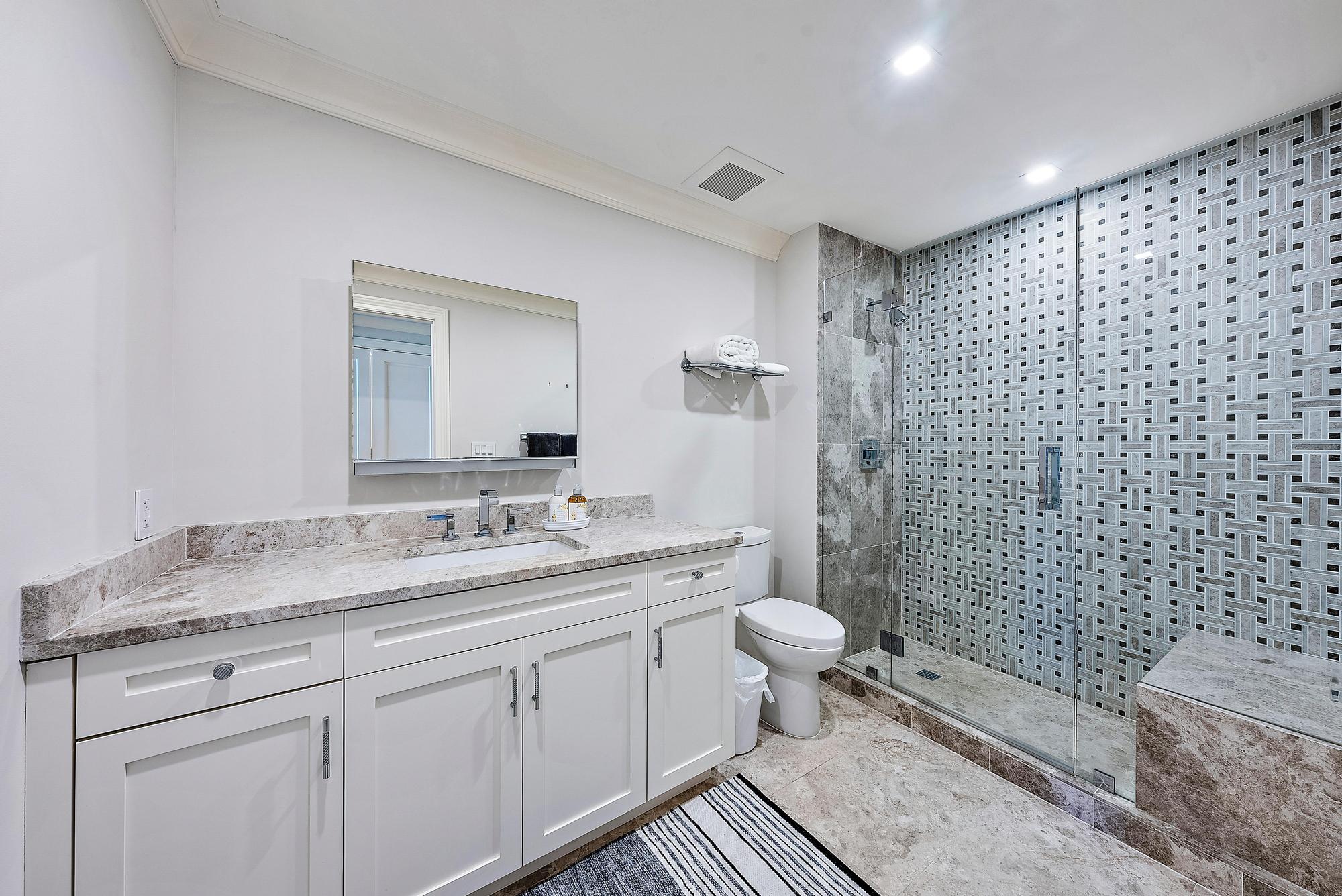 THREE HUNDRED OCEAN BLVD APTS INC - Residential