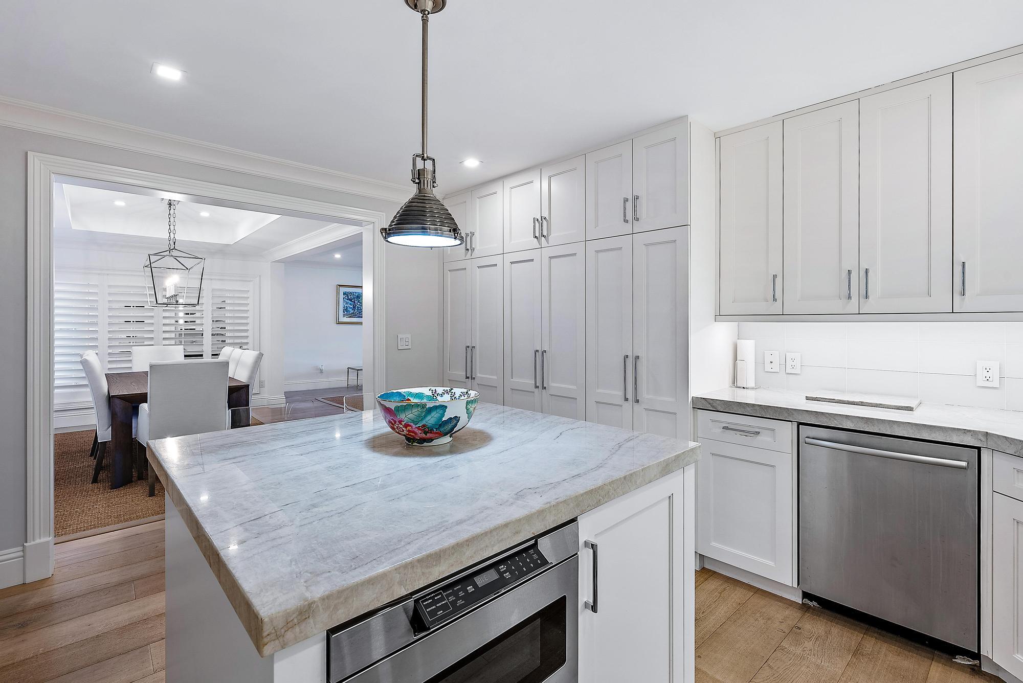 THREE HUNDRED OCEAN BLVD APTS INC - Residential