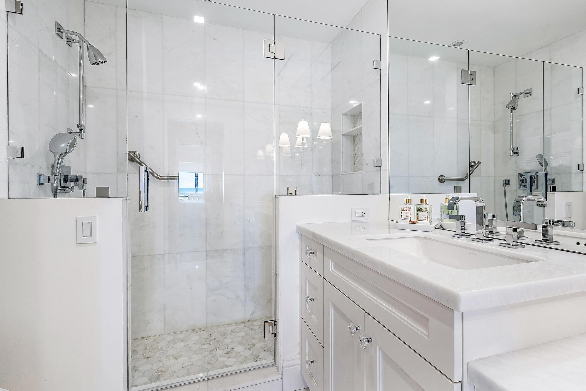 THREE HUNDRED OCEAN BLVD APTS INC - Residential