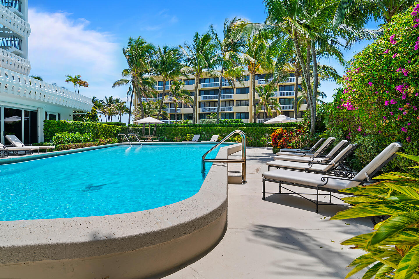 THREE HUNDRED OCEAN BLVD APTS INC - Residential
