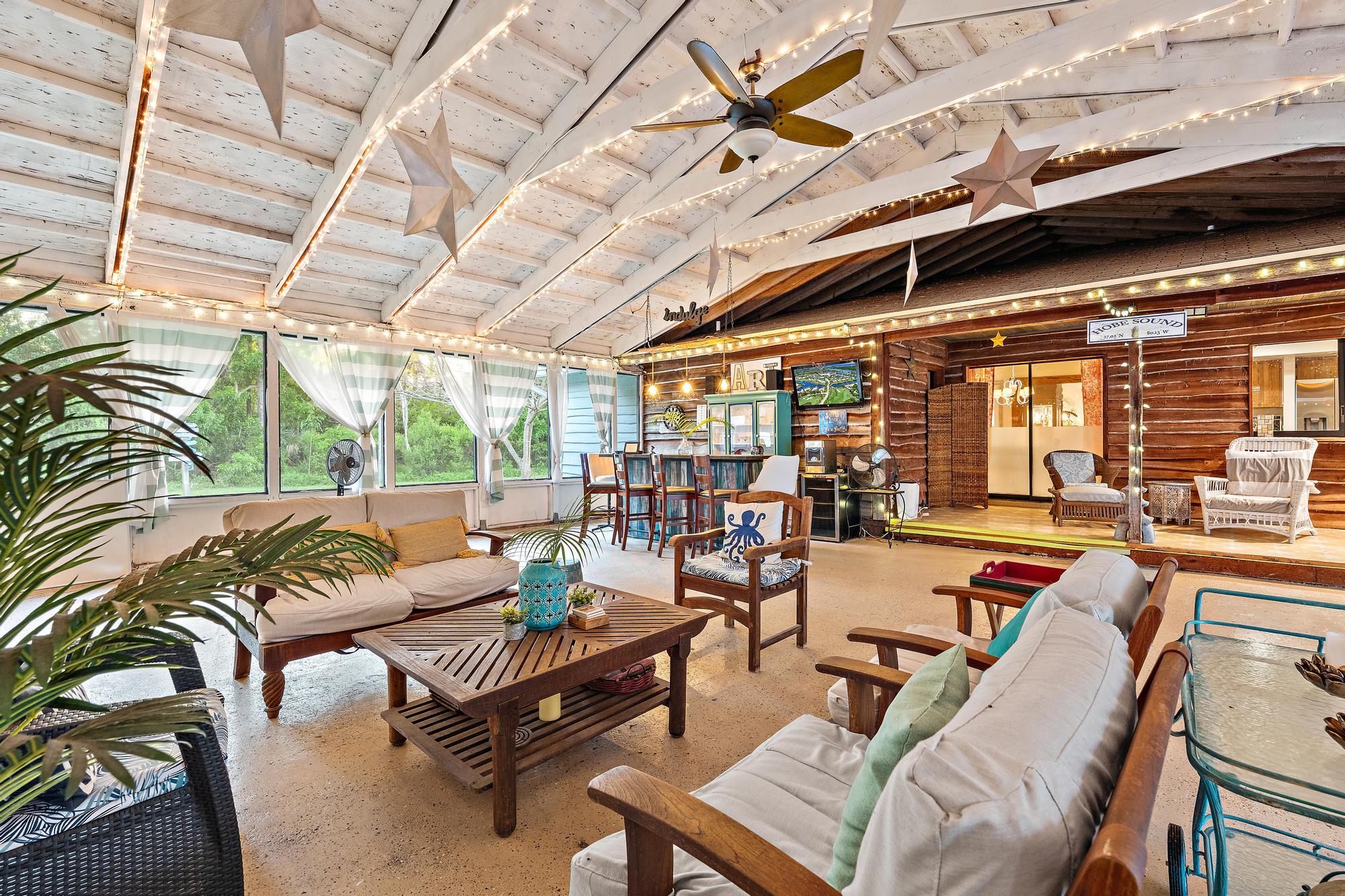 POINCIANA GARDENS - Residential