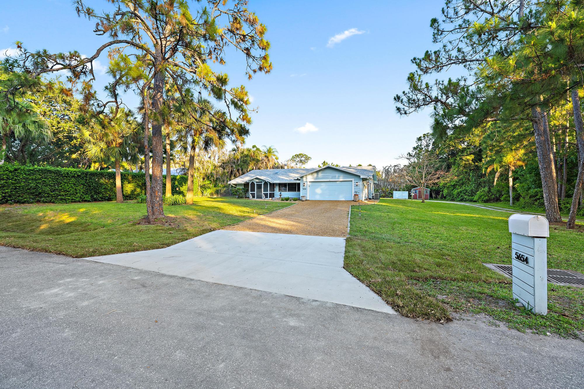POINCIANA GARDENS - Residential