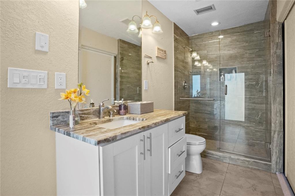 Crystal Lake 4th Sec 66-1 - Residential