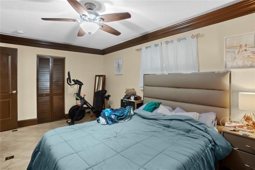 Crystal Lake 4th Sec 66-1 - Residential